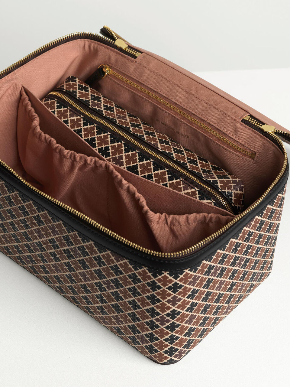 Bae cosmetics case Bae cosmetics case