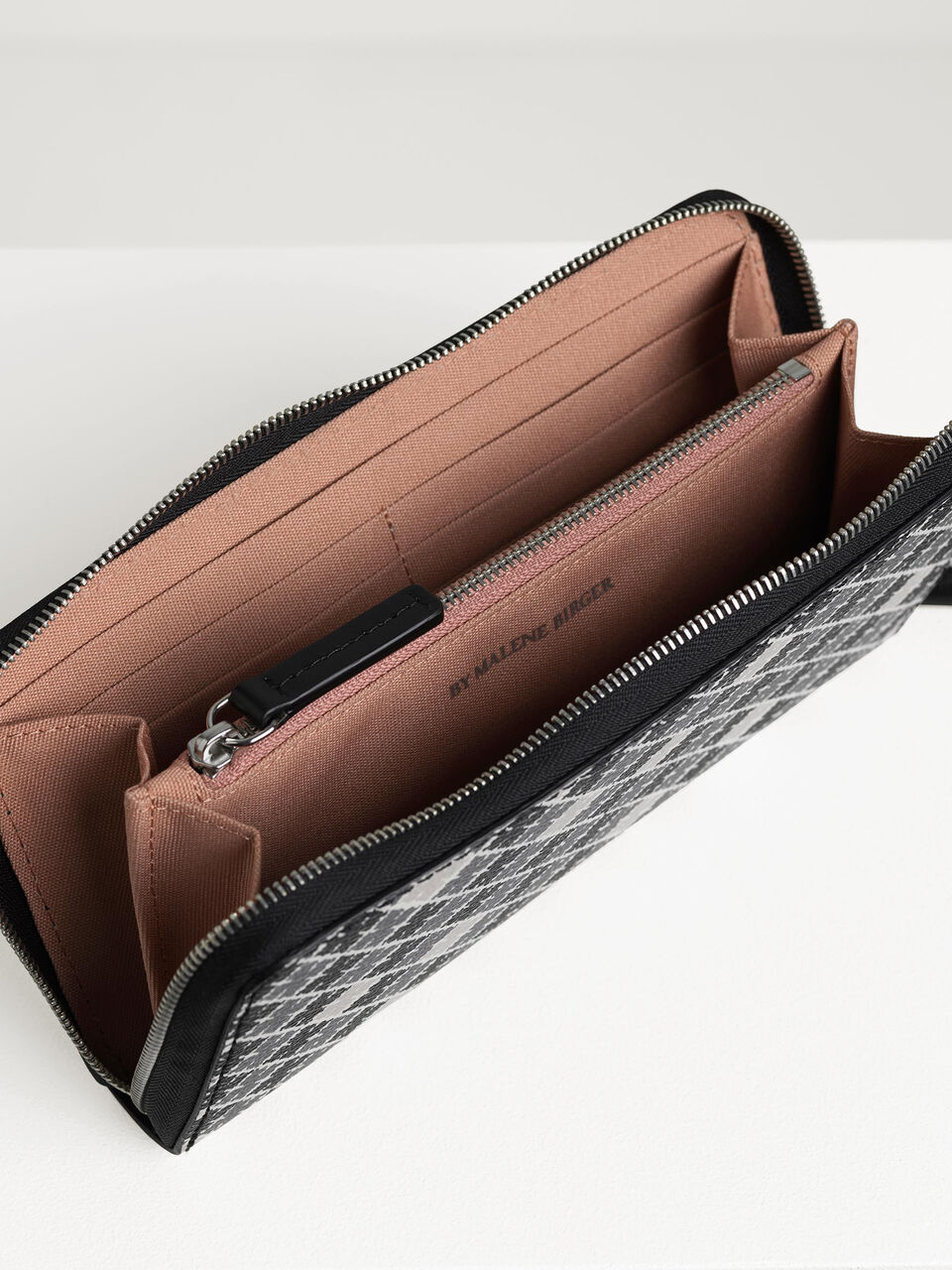 Elia continental purse Elia continental purse
