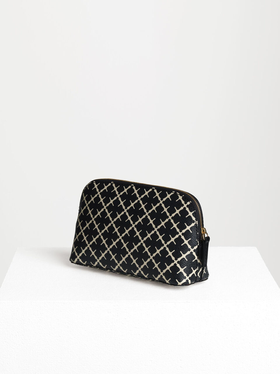 Bae small cosmetics case Bae small cosmetics case
