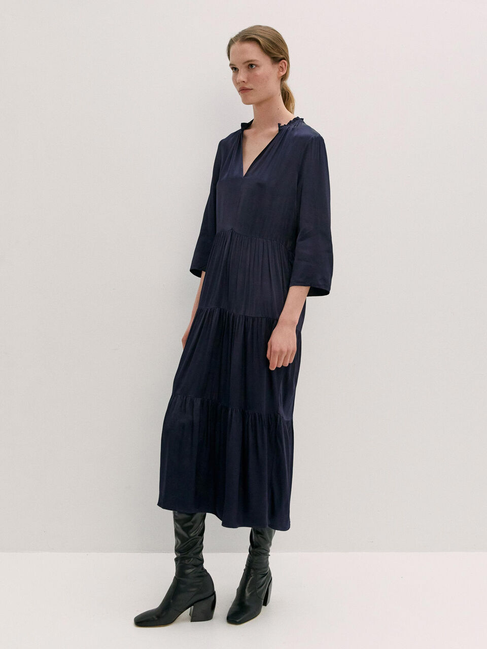 Caramex midi dress Caramex midi dress