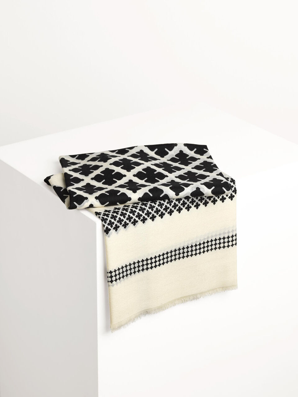 Juliet scarf Juliet scarf