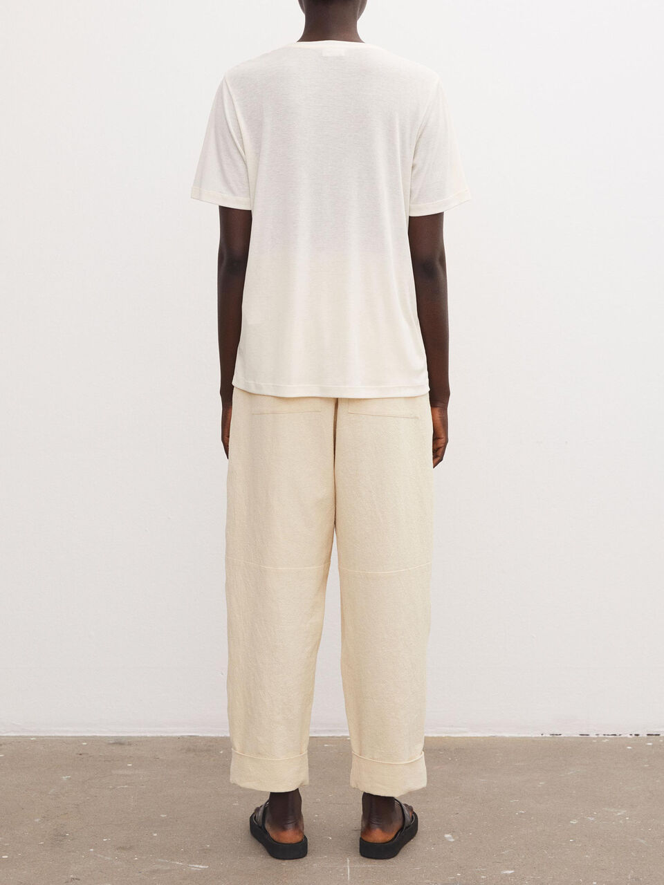 Amika sustainable T-shirt Amika sustainable T-shirt