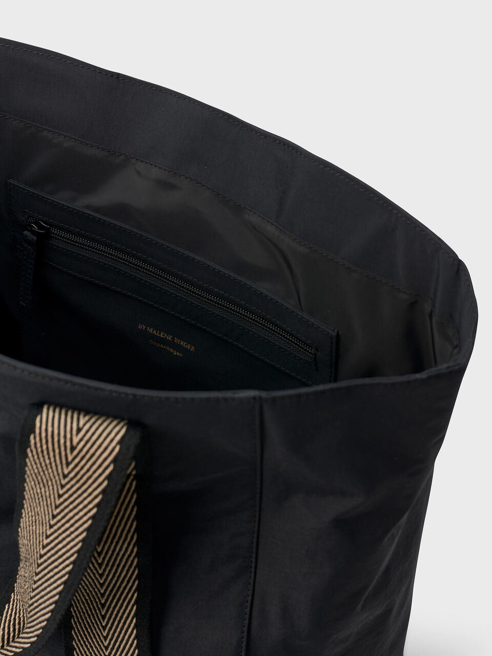 Tella tote handbag Tella tote handbag