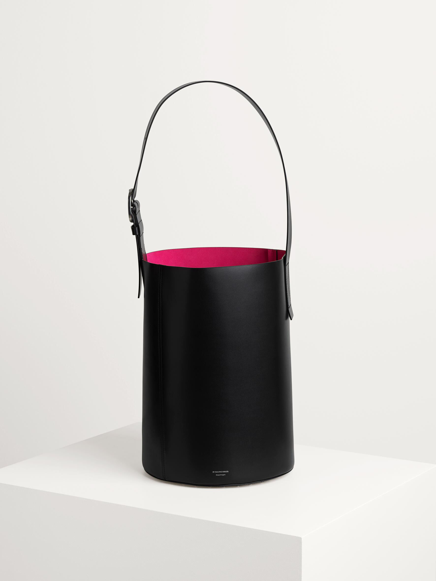 buy bucket bag