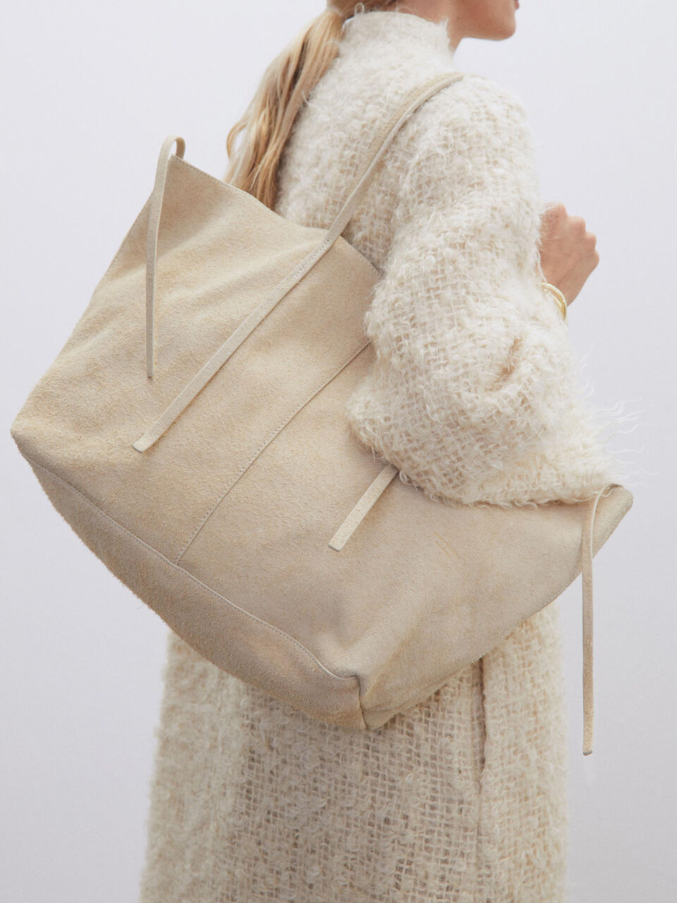 Abilla suede tote Abilla suede tote
