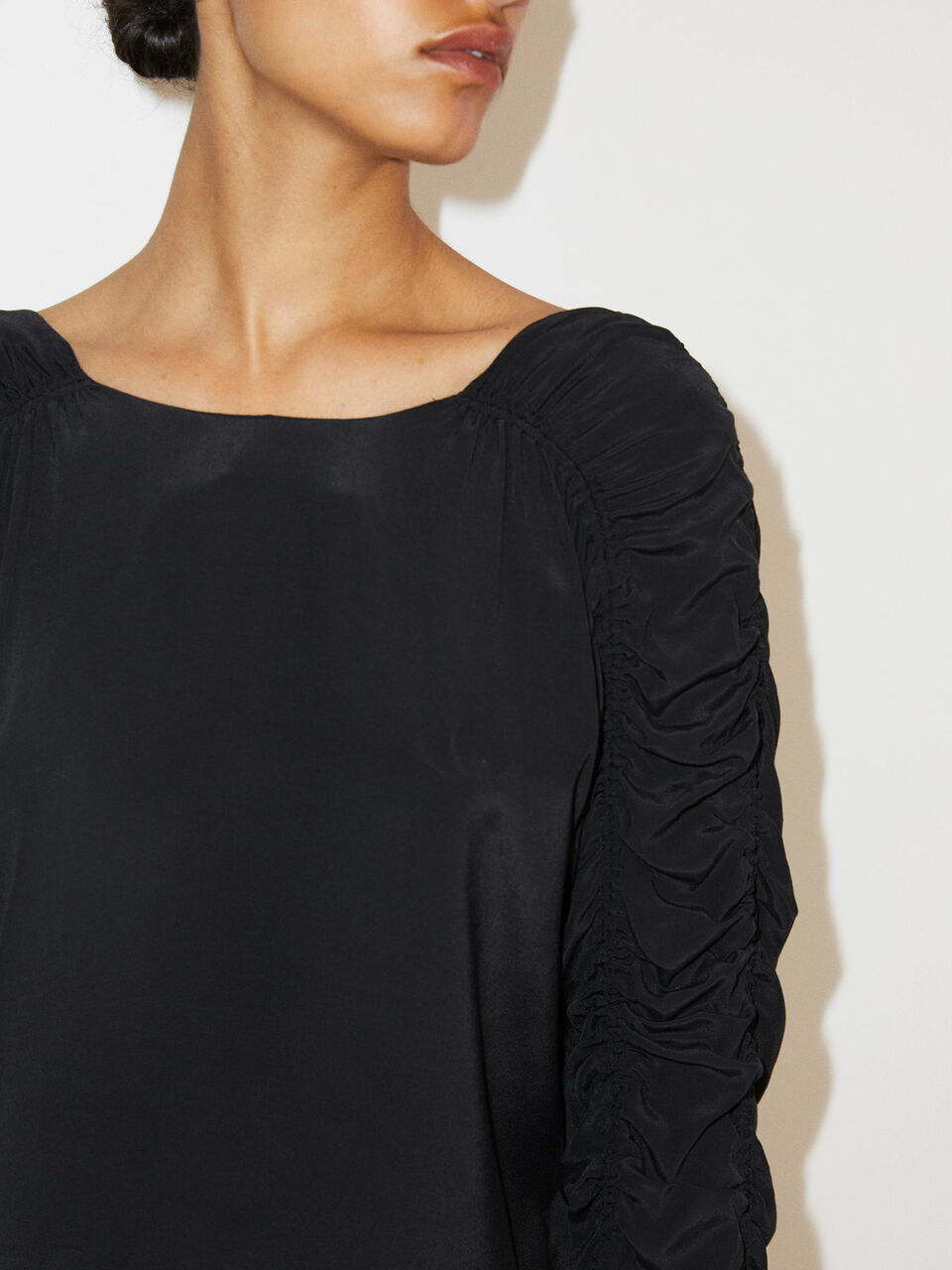 Zahra shirt Zahra shirt