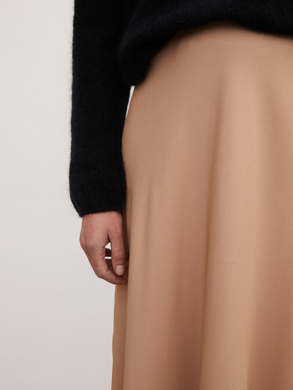 Oshin asymmetrical skirt Oshin asymmetrical skirt