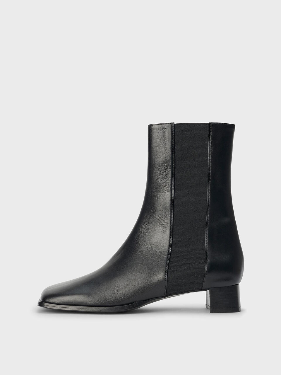Avalin leather ankle boot Avalin leather ankle boot