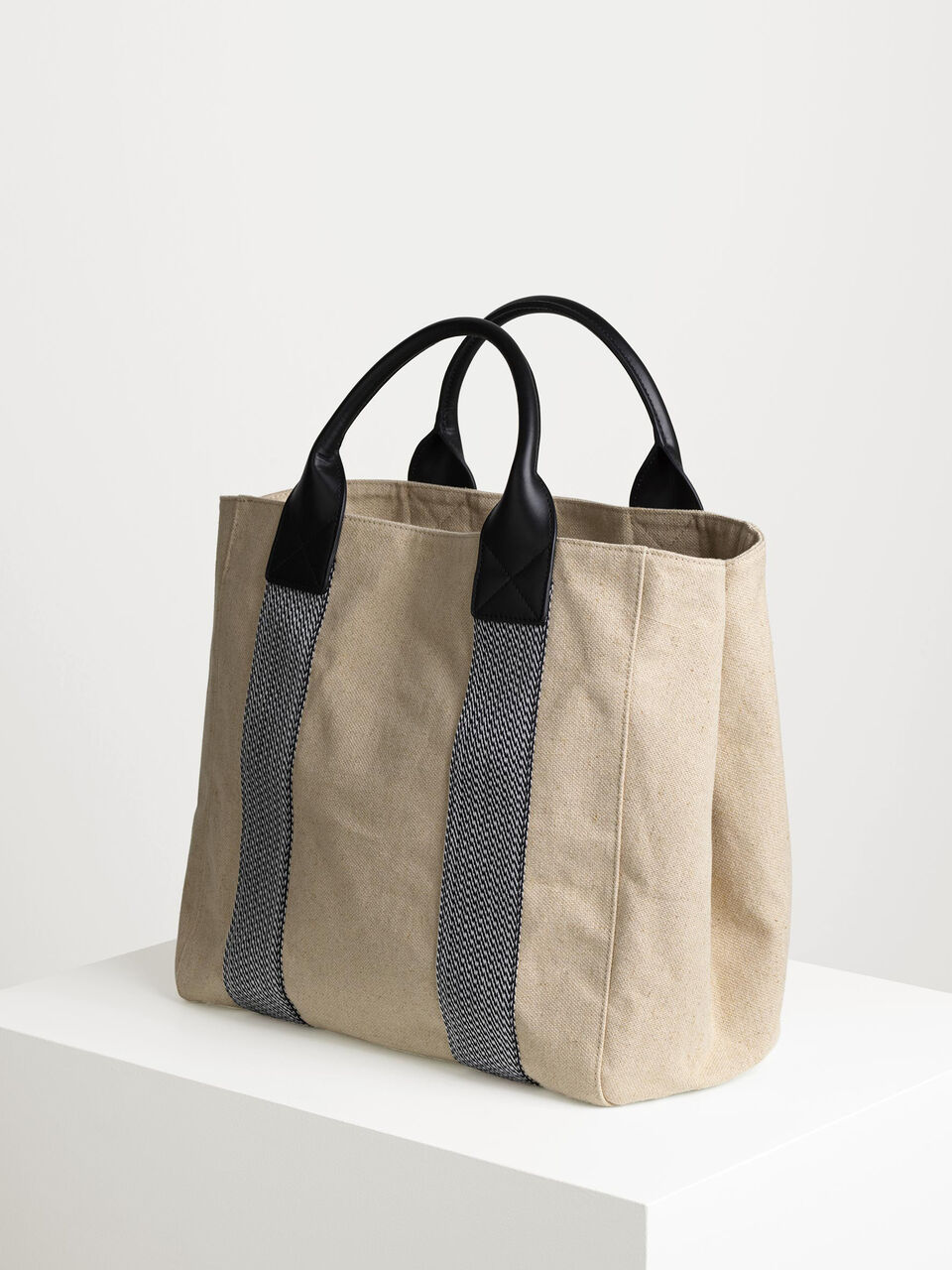 Donya tote bag Donya tote bag