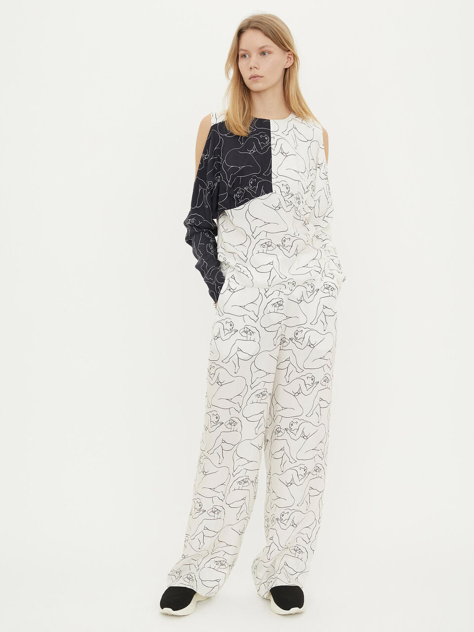 Wide-leg trousers Wide-leg trousers