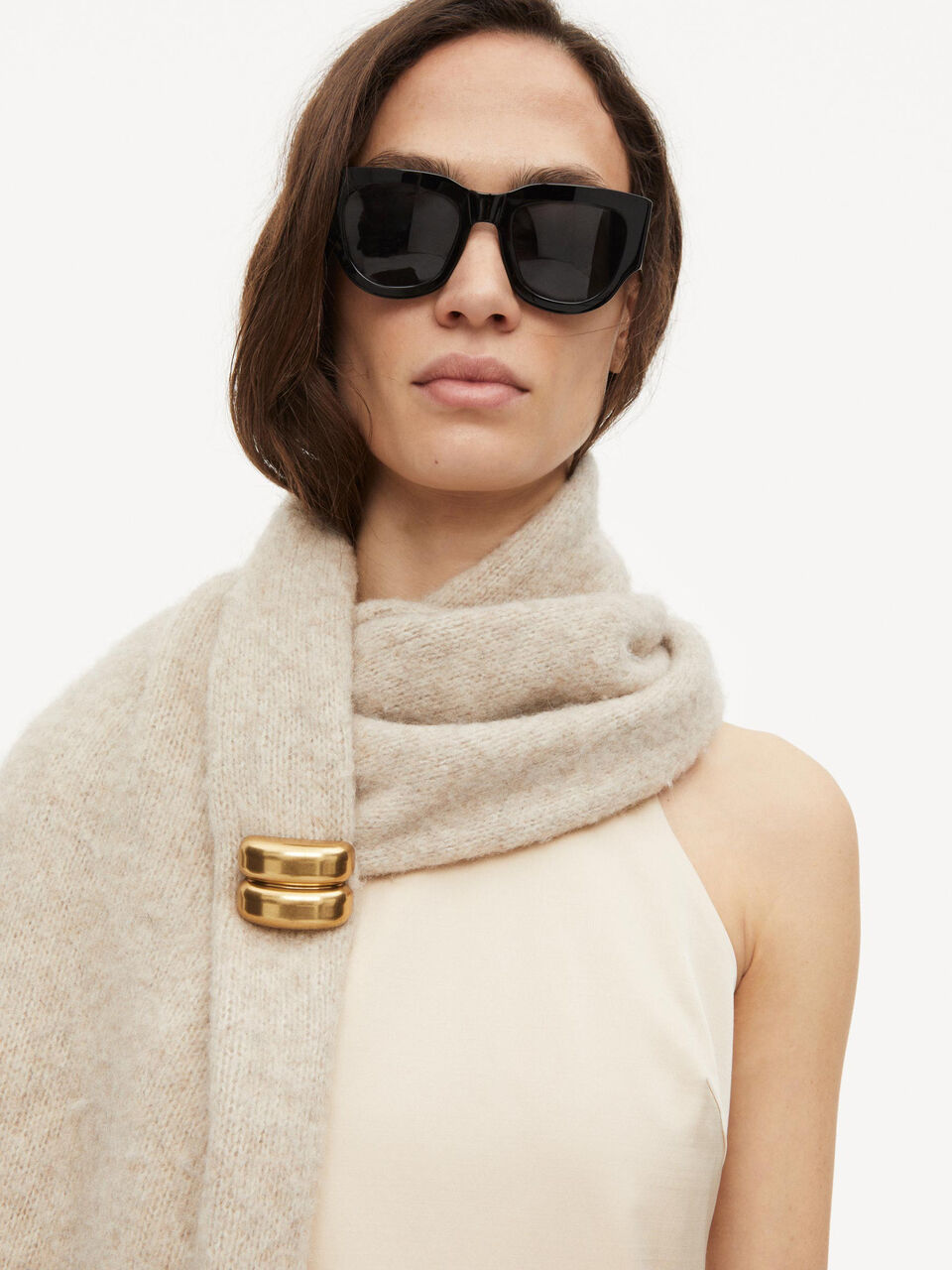 Ouna brooch Ouna brooch