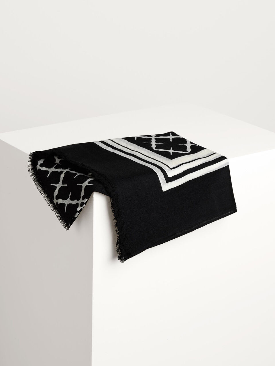 Cornelis scarf Cornelis scarf