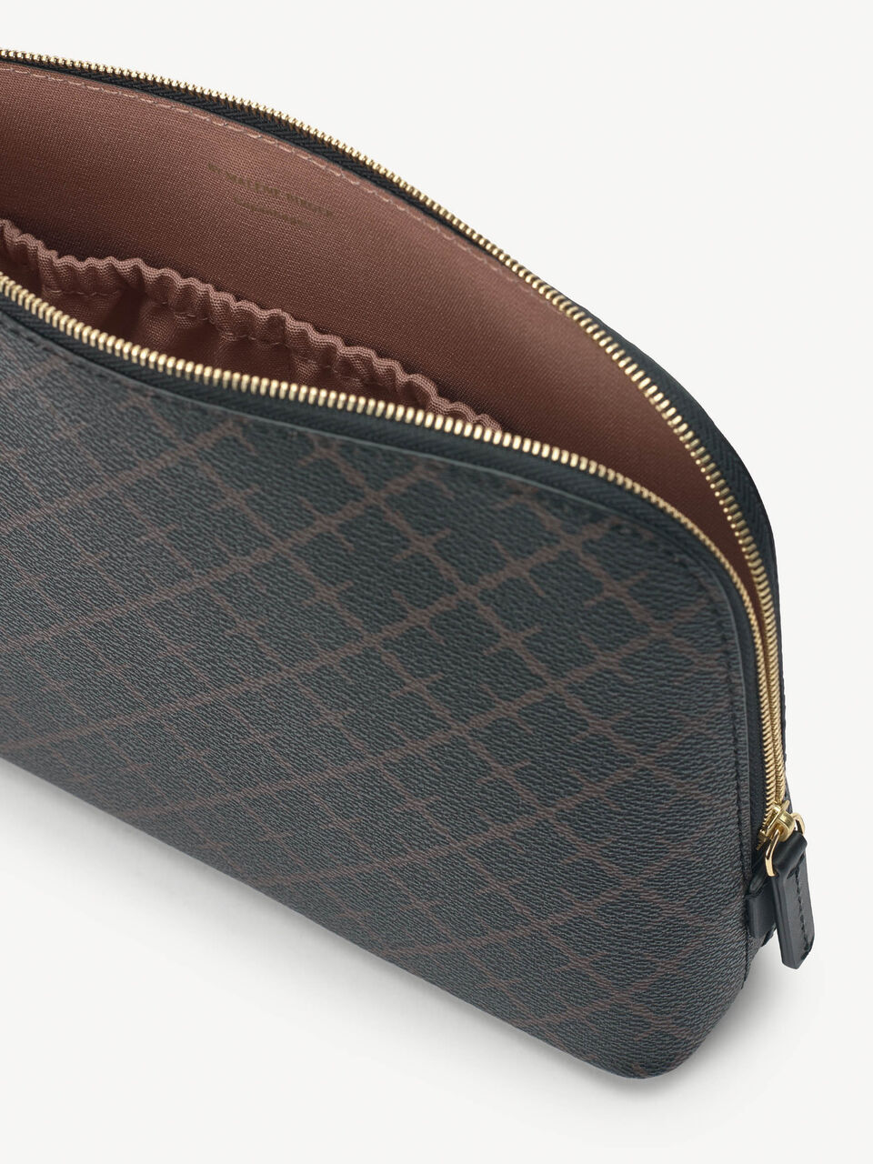 Bae medium cosmetics case Bae medium cosmetics case