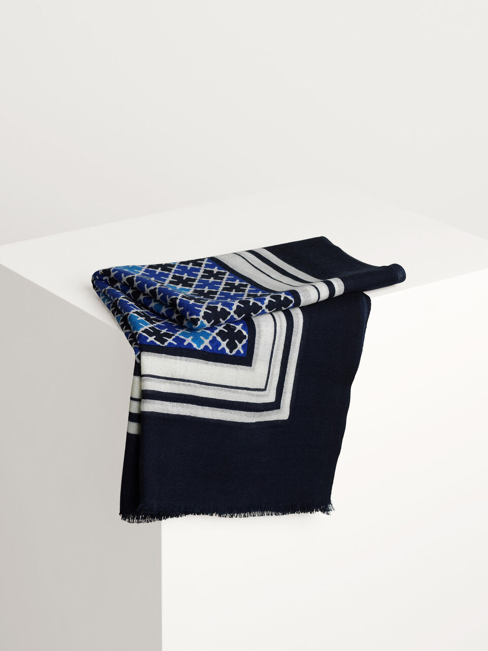 Loreen scarf Loreen scarf