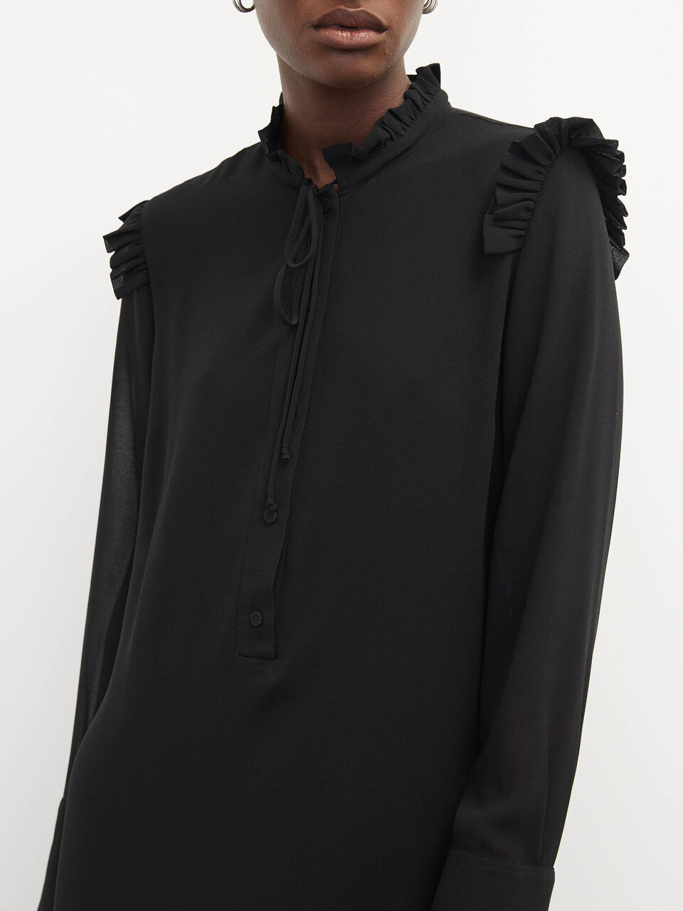 Zillow ruffle dress Zillow ruffle dress