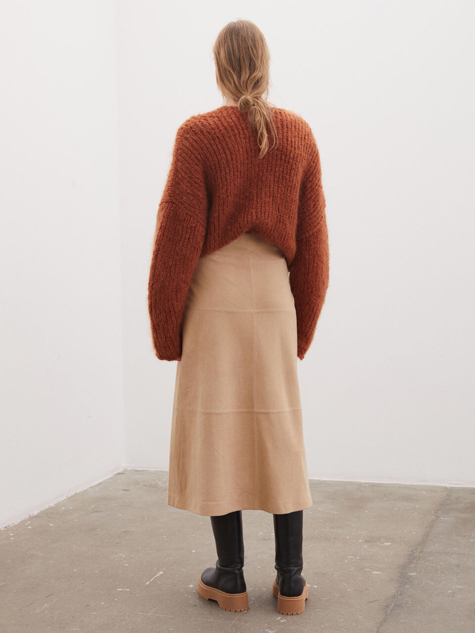 Oritz suede midi skirt Oritz suede midi skirt