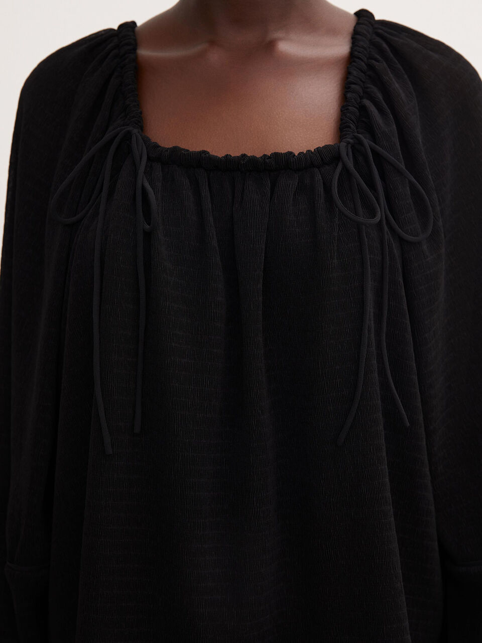 Elodium puff-sleeved blouse Elodium puff-sleeved blouse