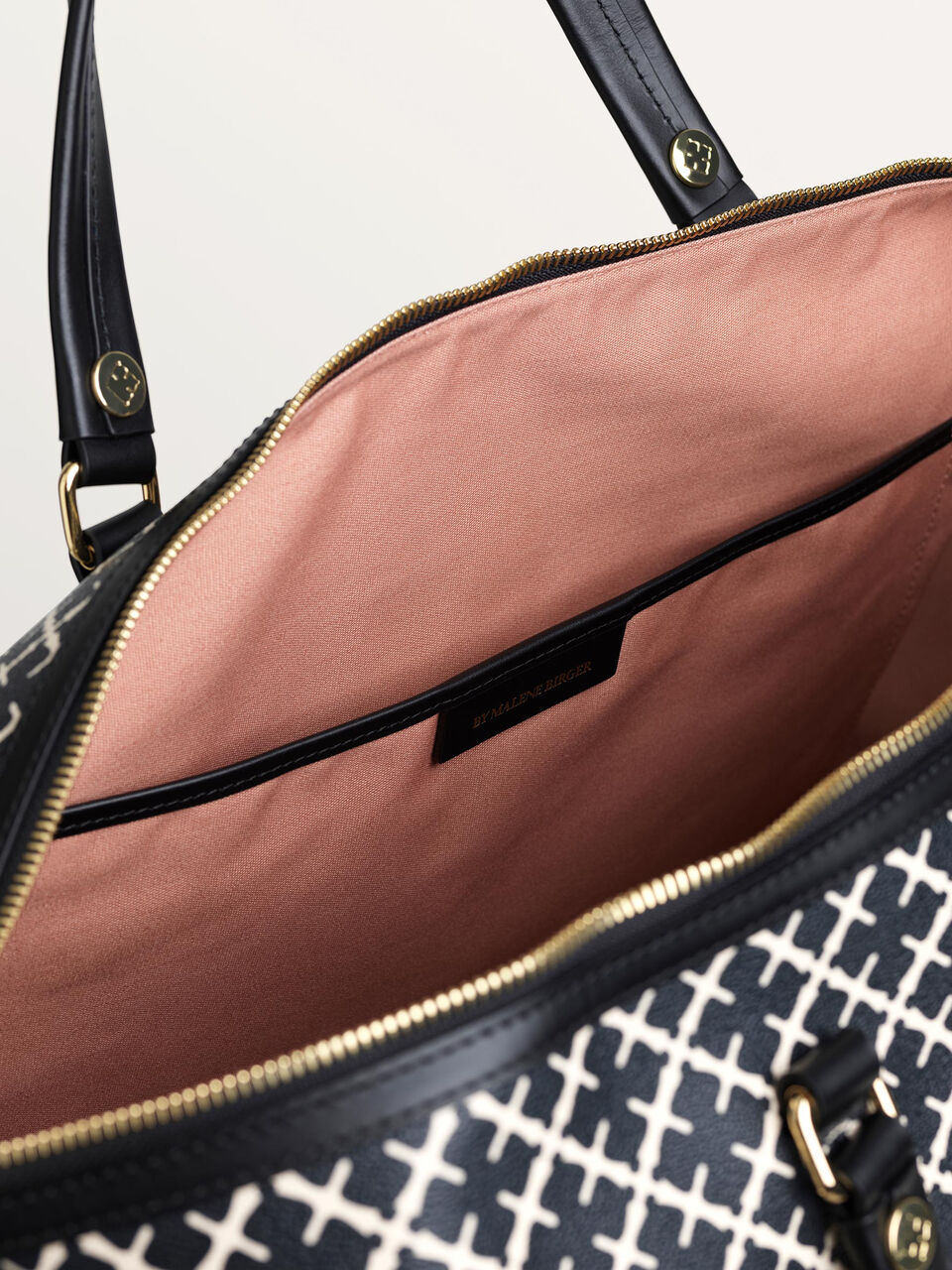 Travel bag Travel bag