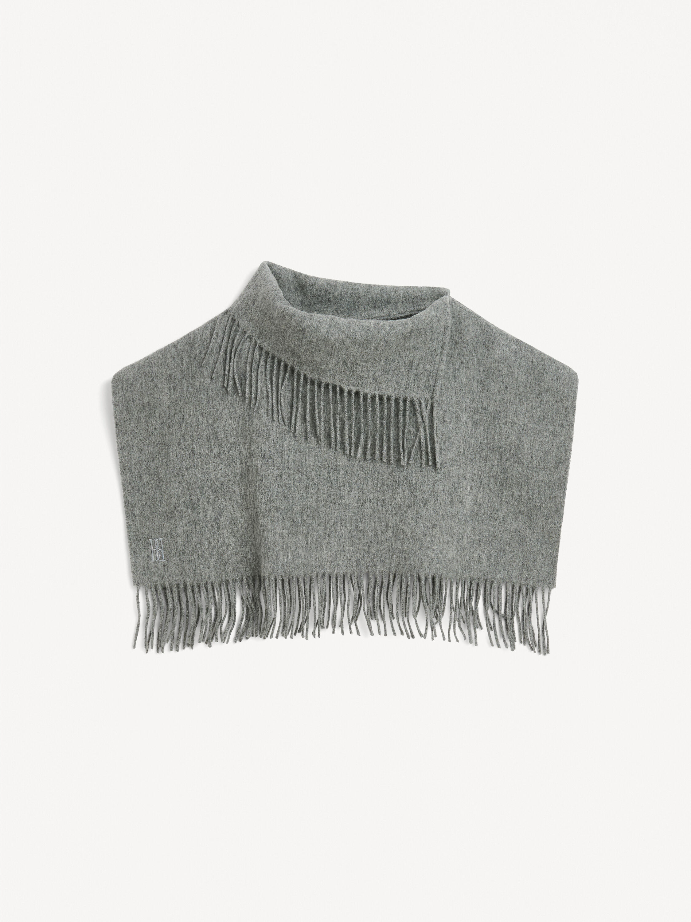Turtla wool fringe bib