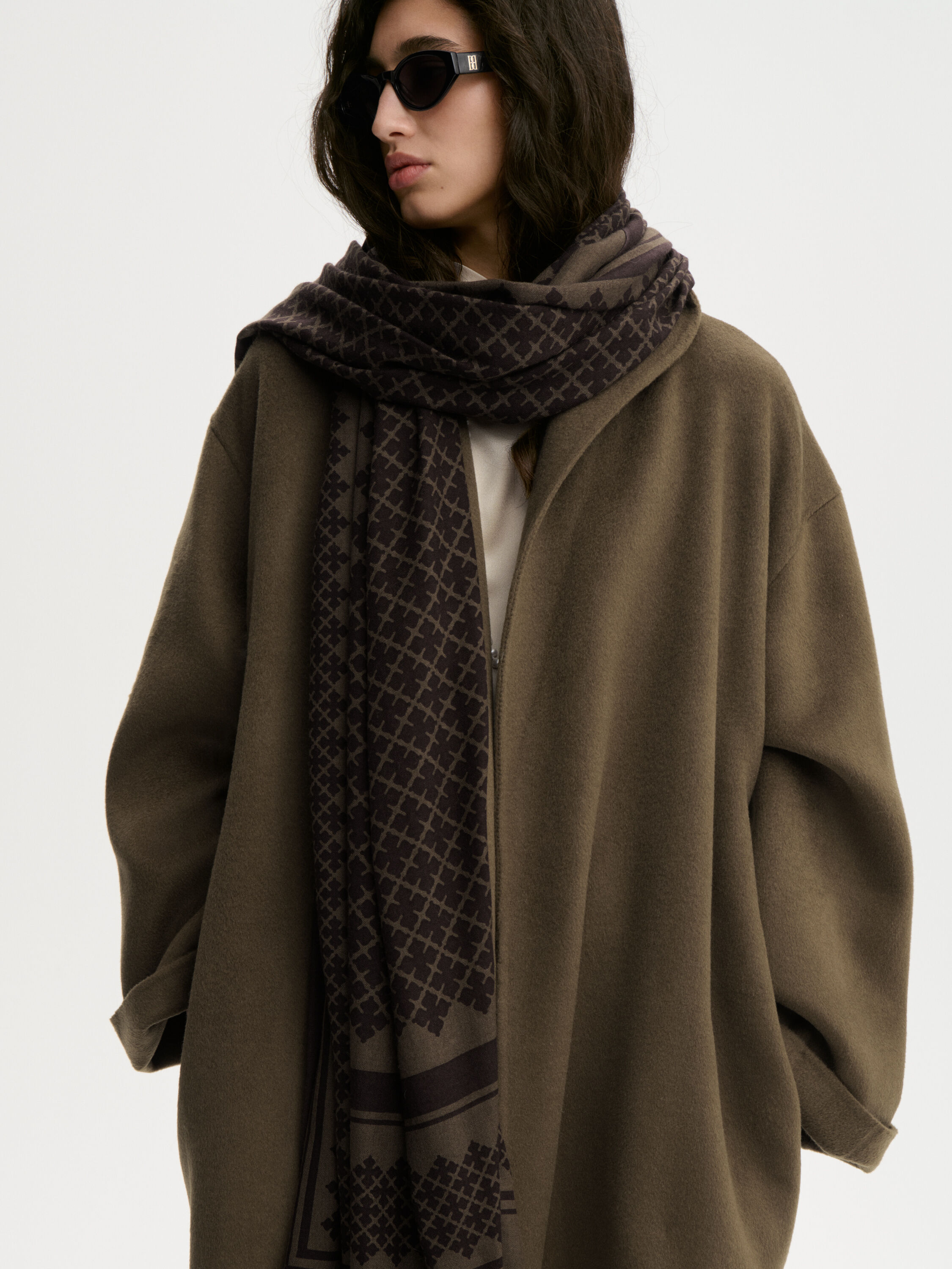 Julee wool scarf