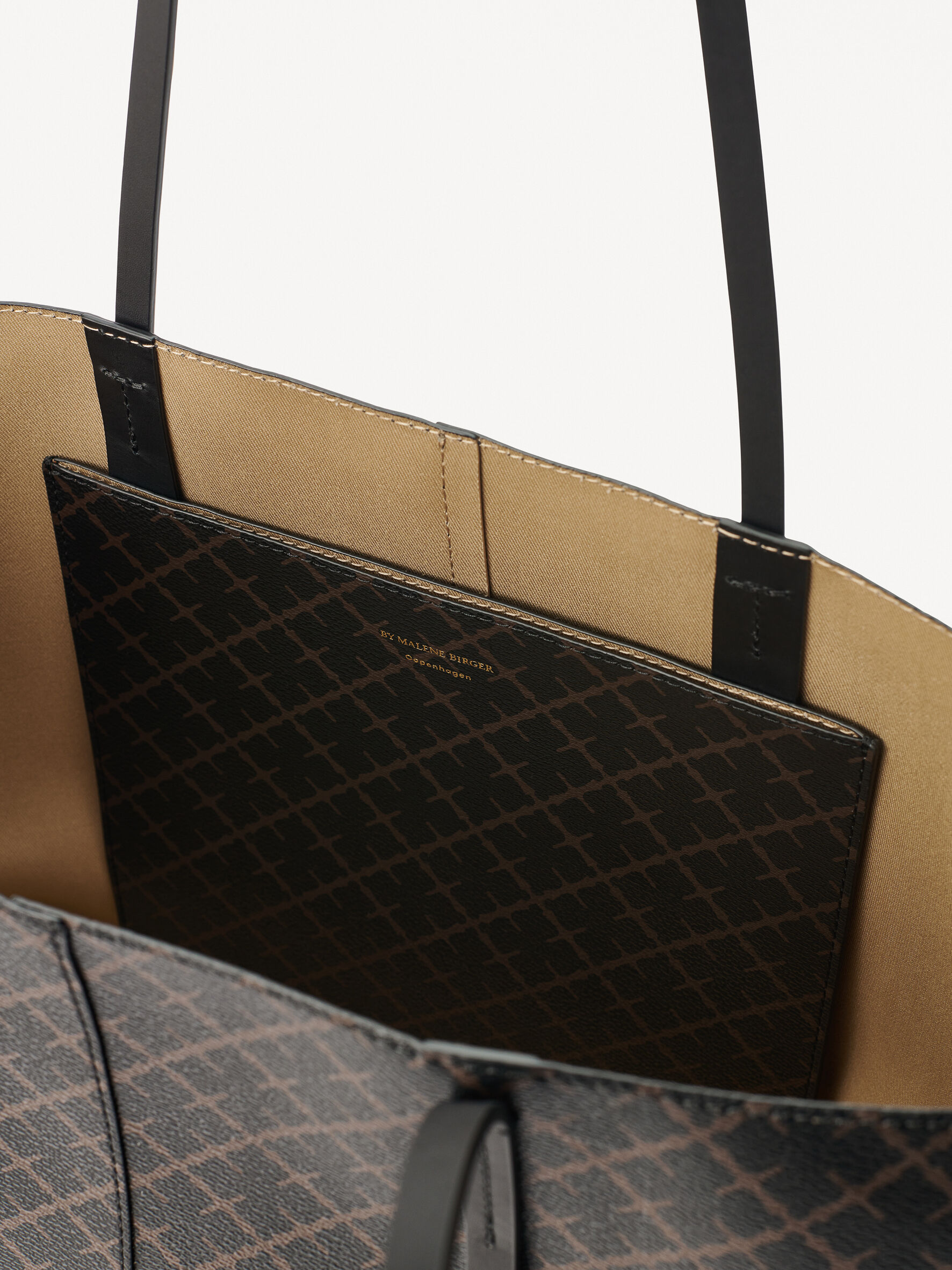 Abigail printed tote bag