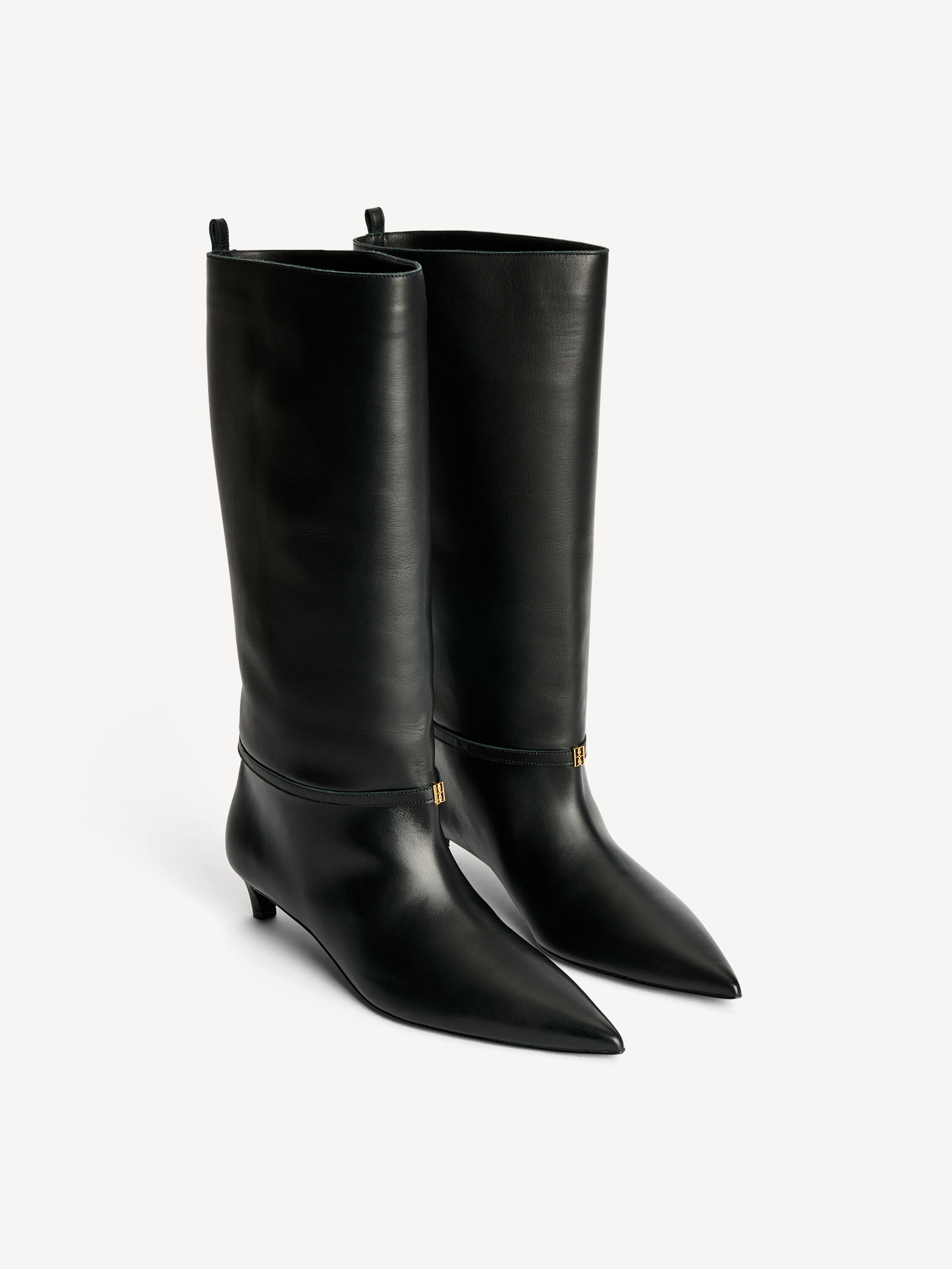 Ceras knee-high leather boots