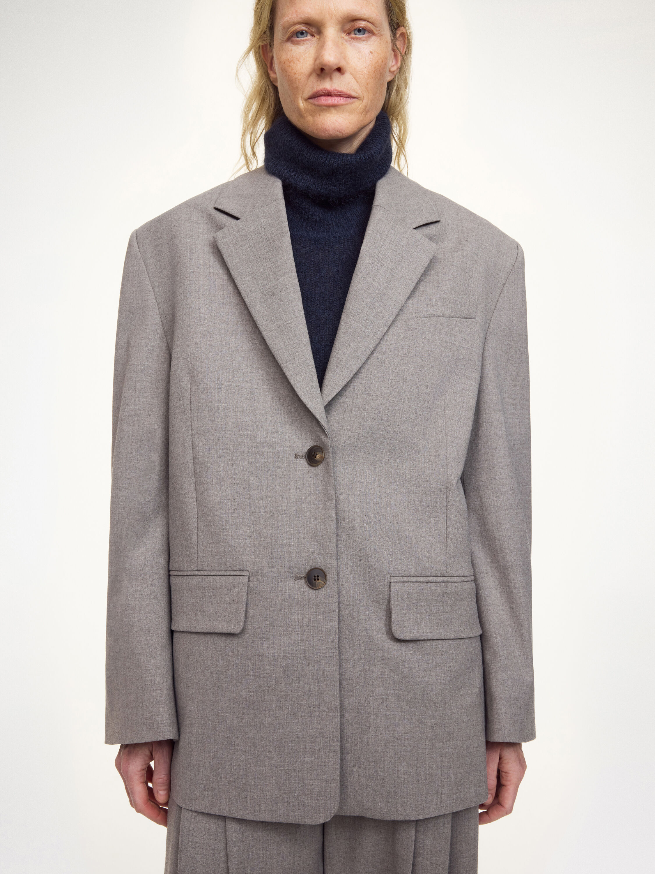 Liva single-breasted blazer