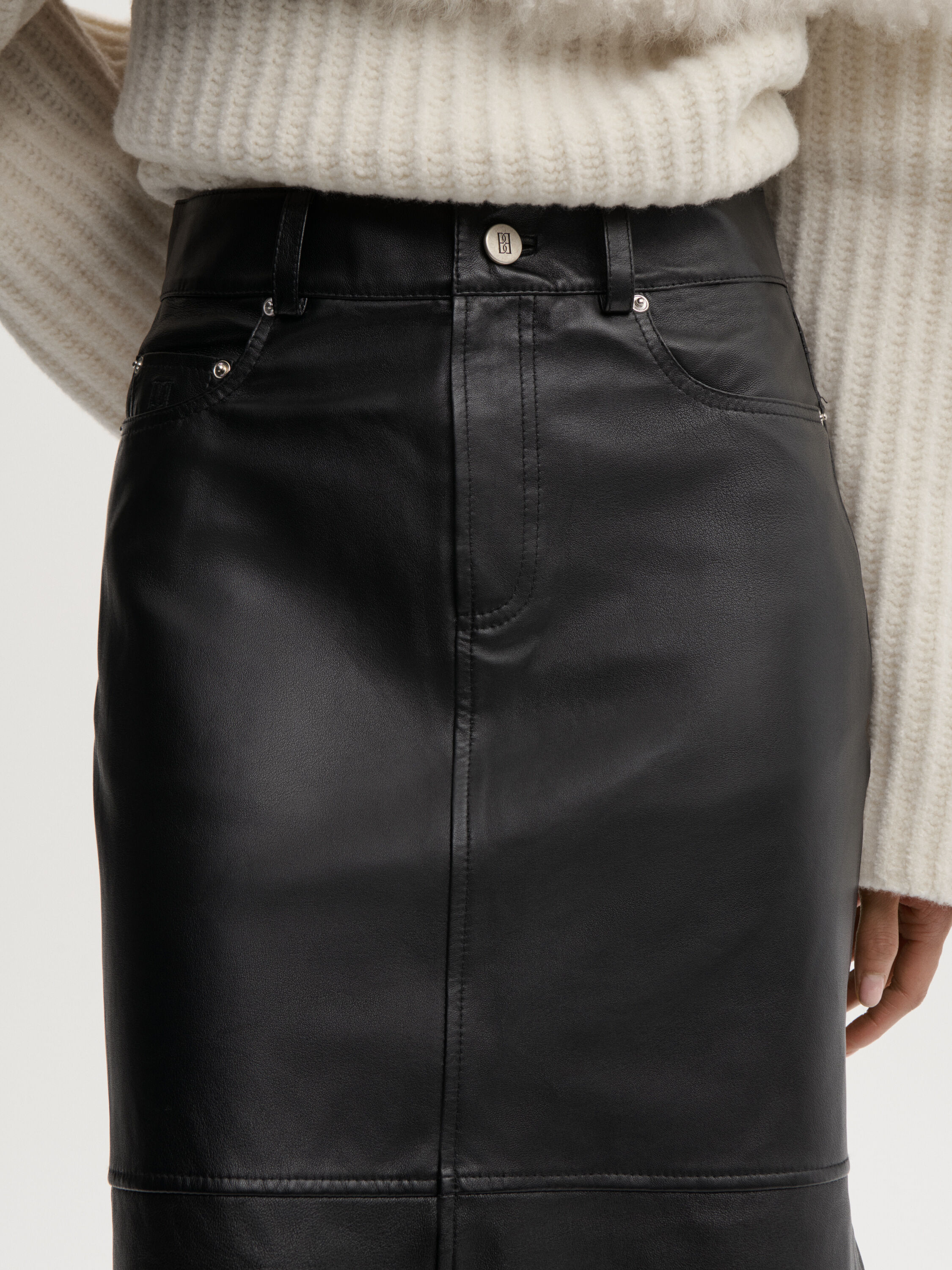 Solene leather skirt