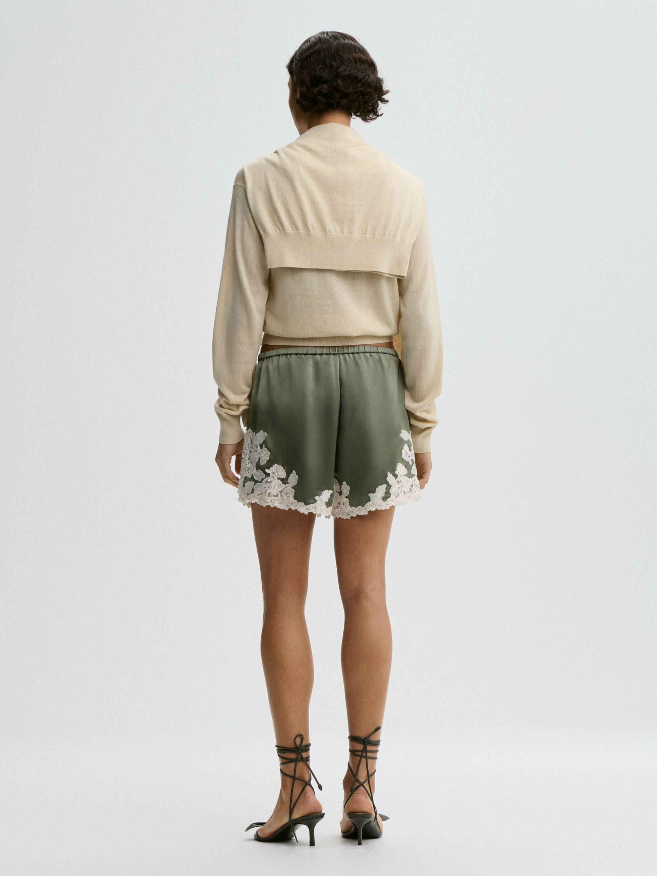 Eri satin shorts