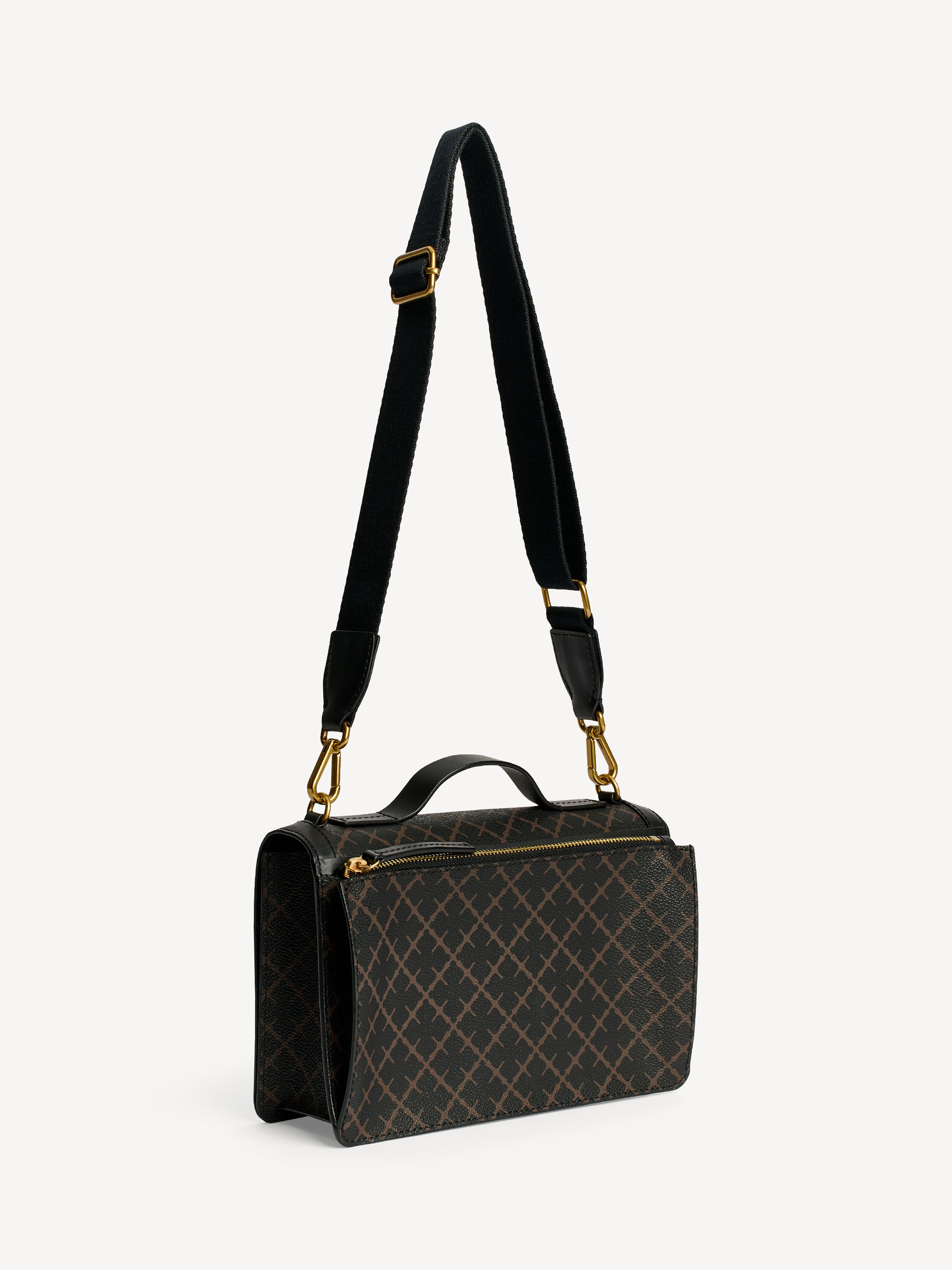 Loennas shoulder bag