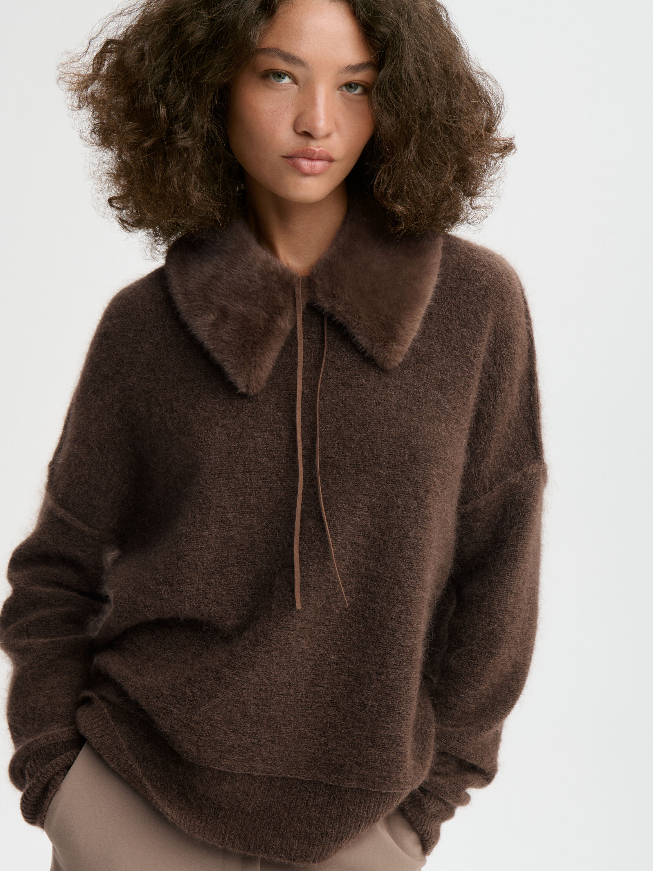 Cowie faux fur collar