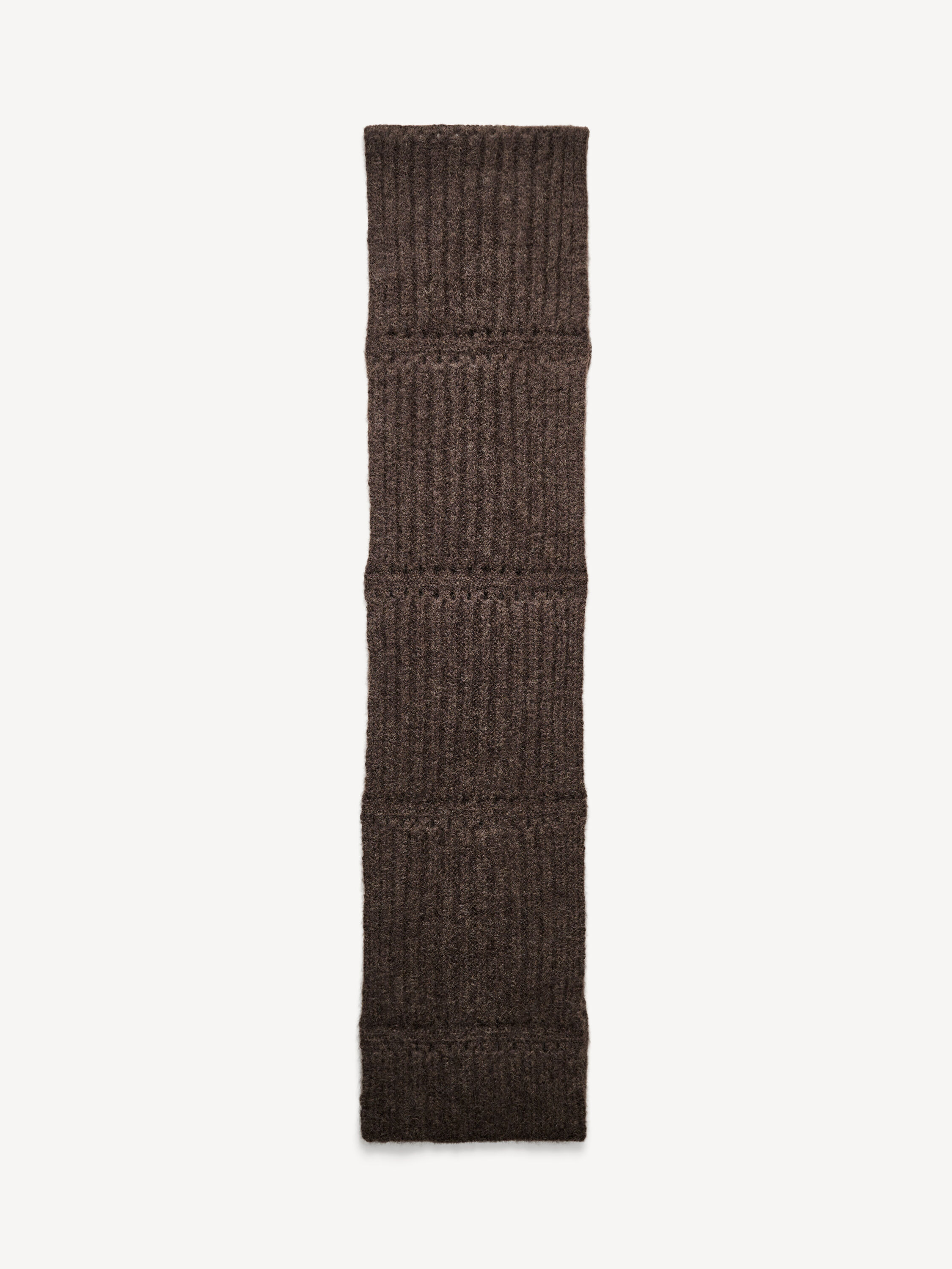 Gam scarf