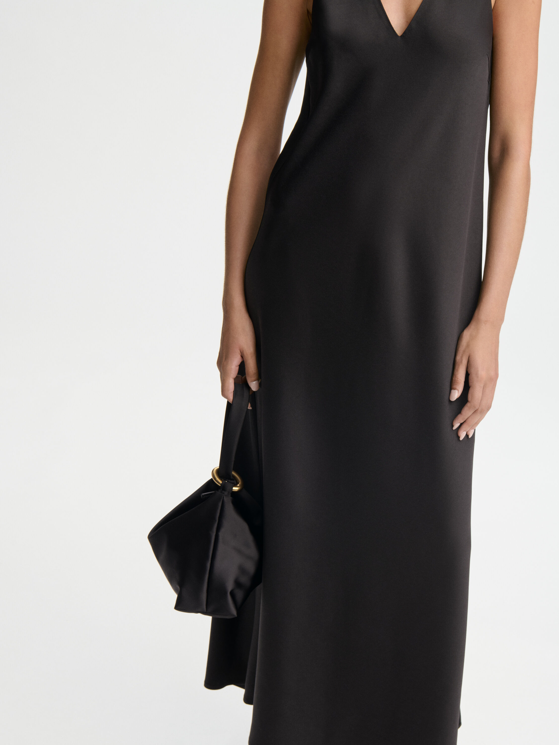 EXCLUSIVE: Levita maxi dress