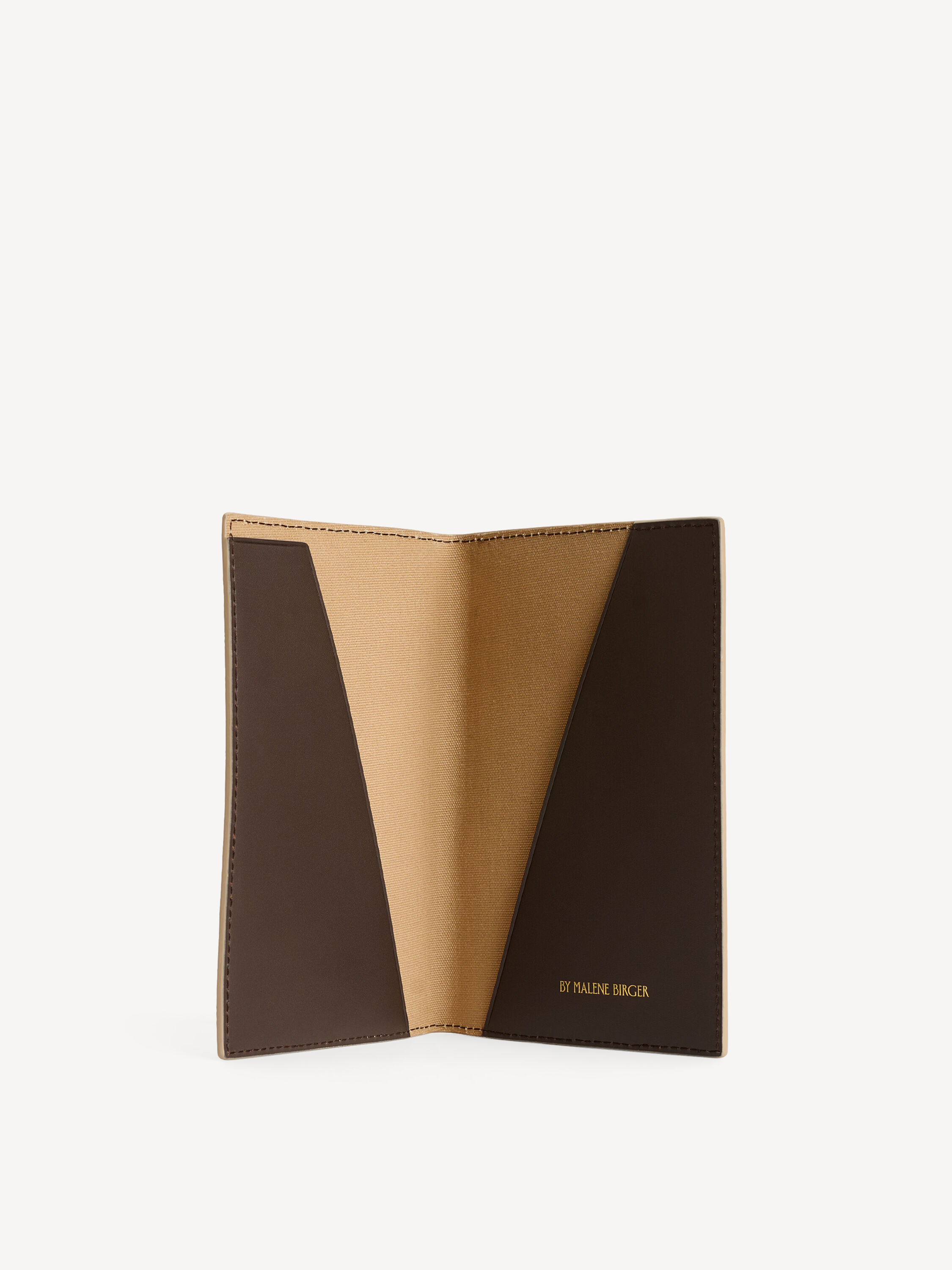 Ivy passport holder