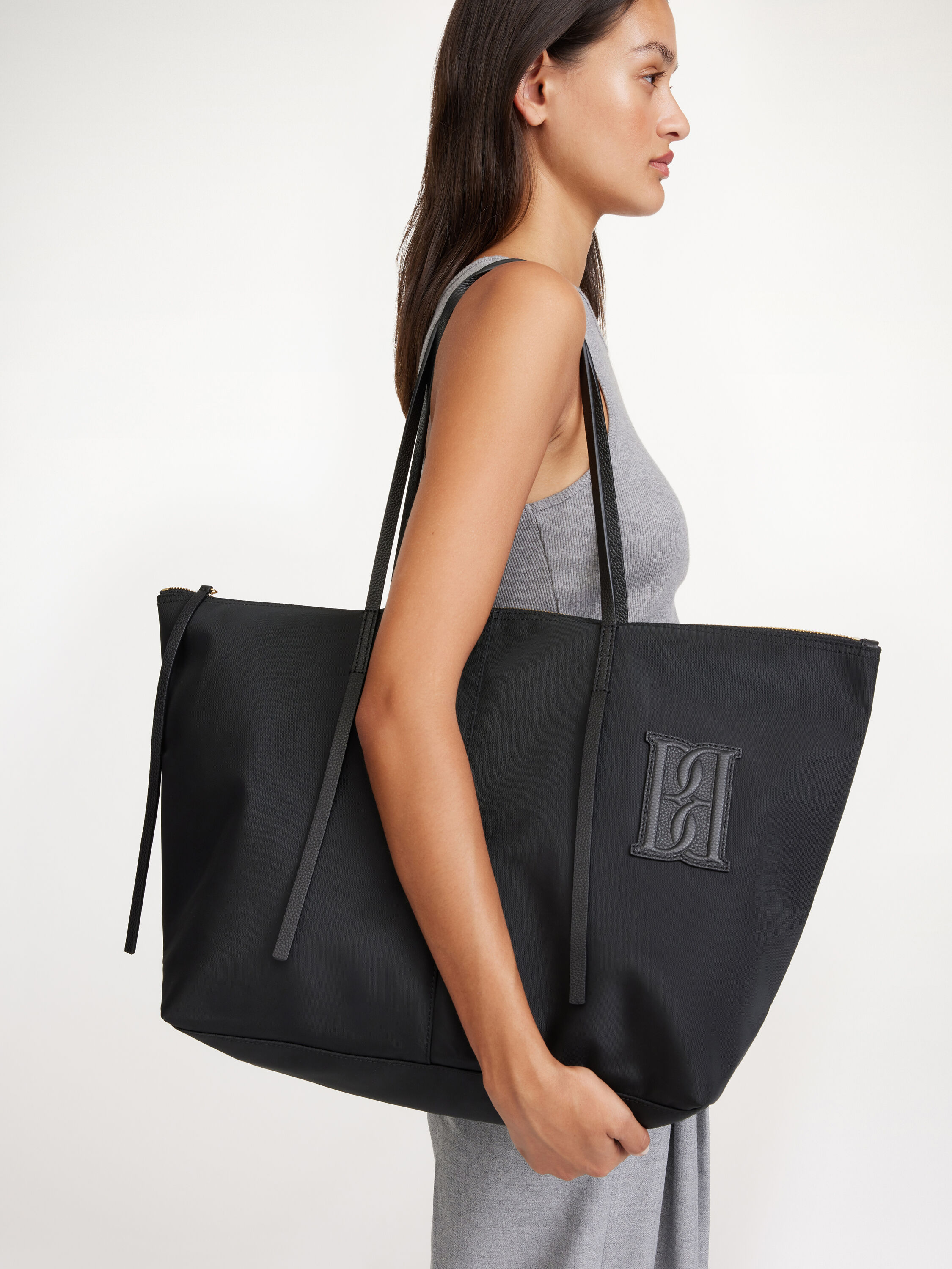 Black shopper discount tote bag