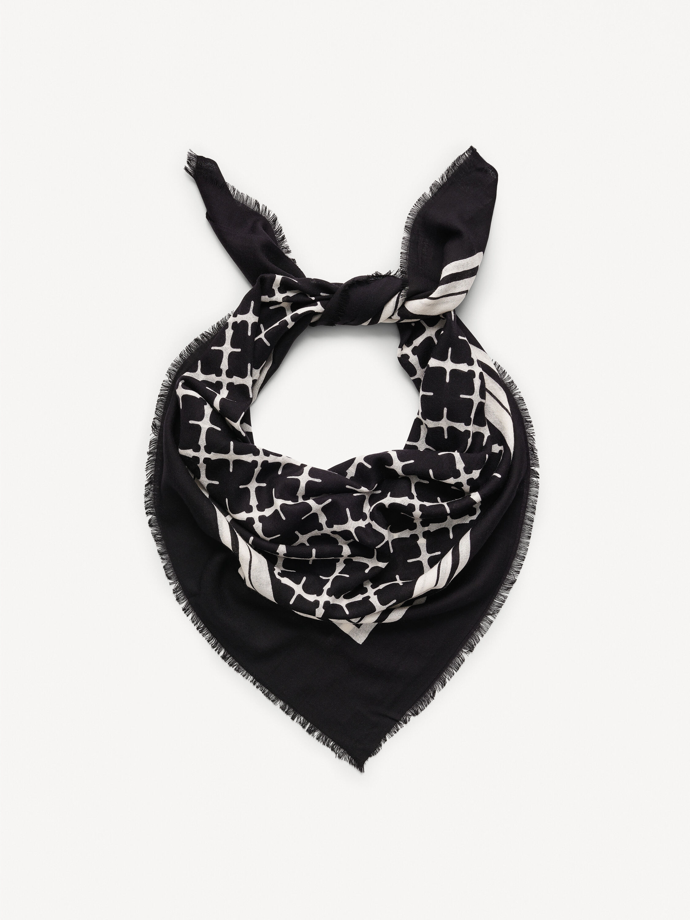 Cornelis wool scarf