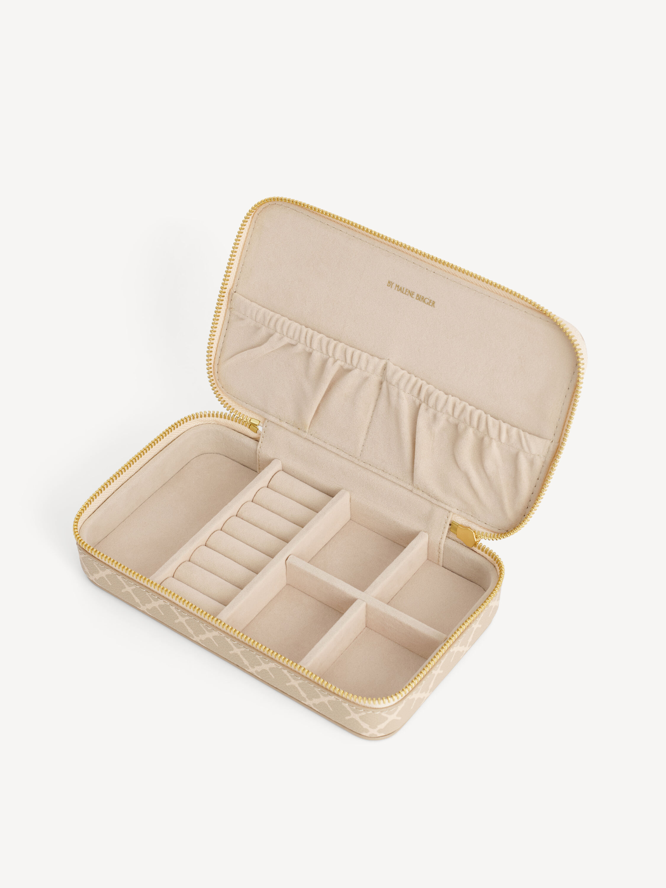 Bae Cher jewellery case