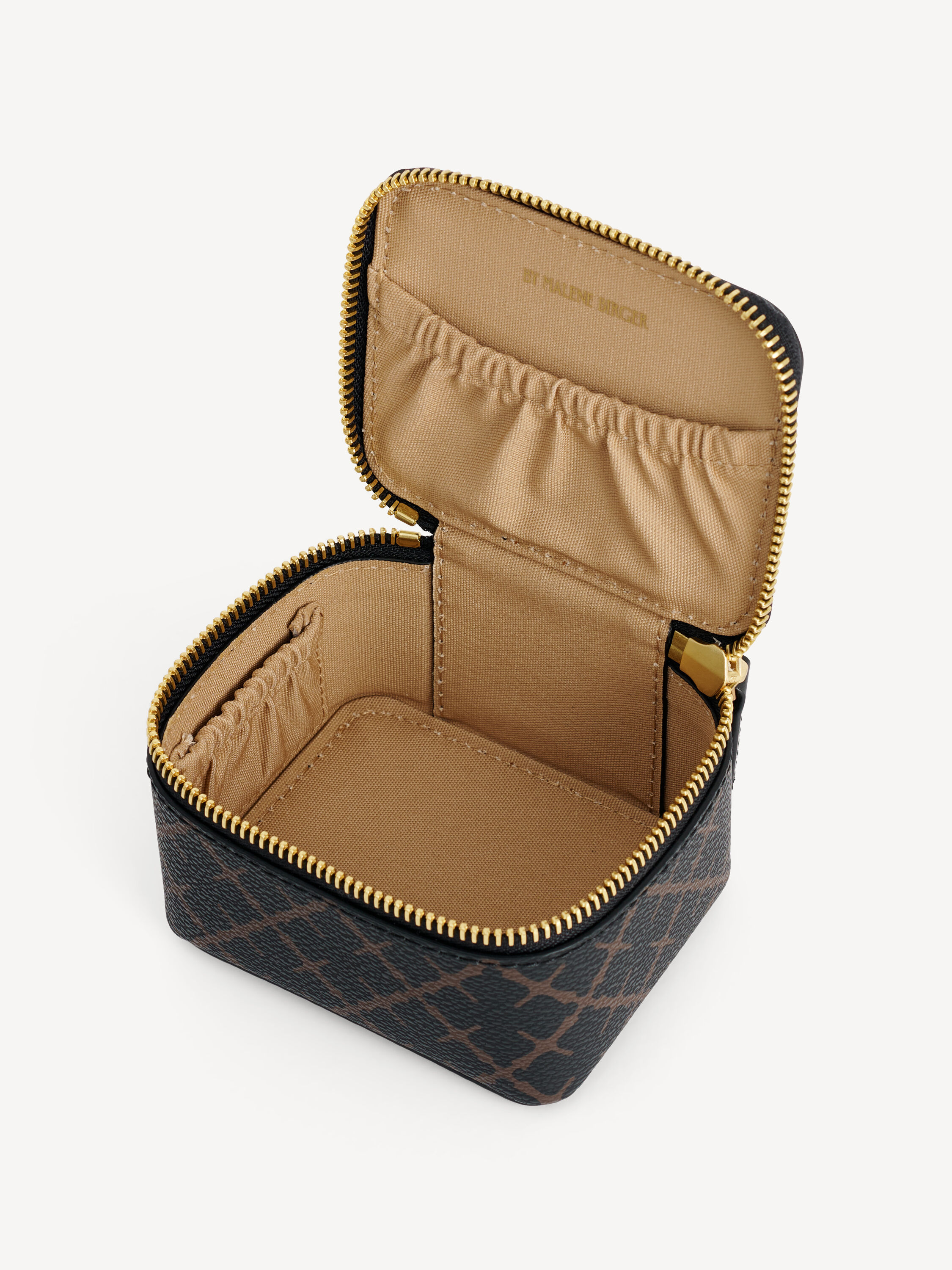 Bae Bijoux jewellery bag