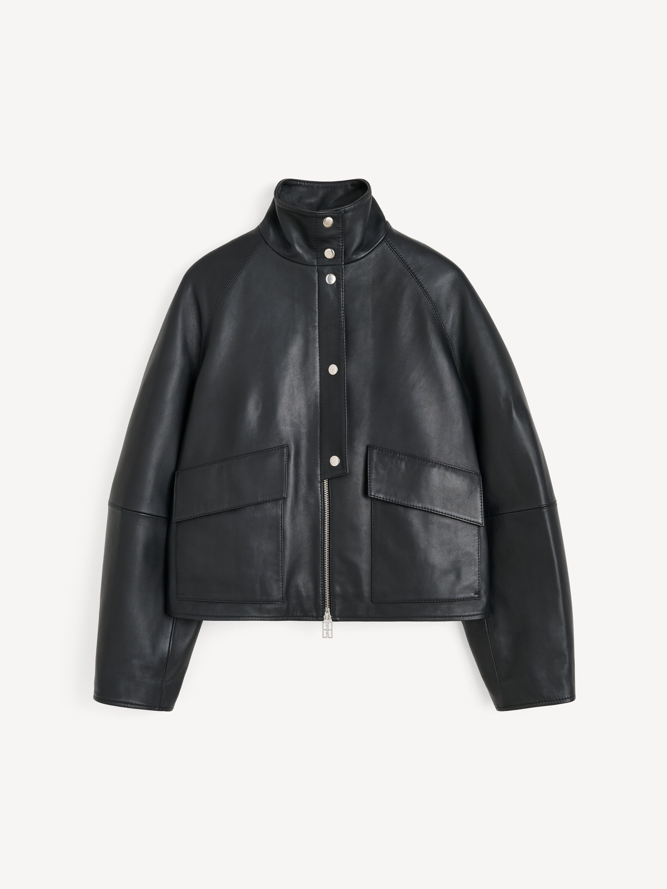 EXCLUSIVE: Suzanne leather jacket