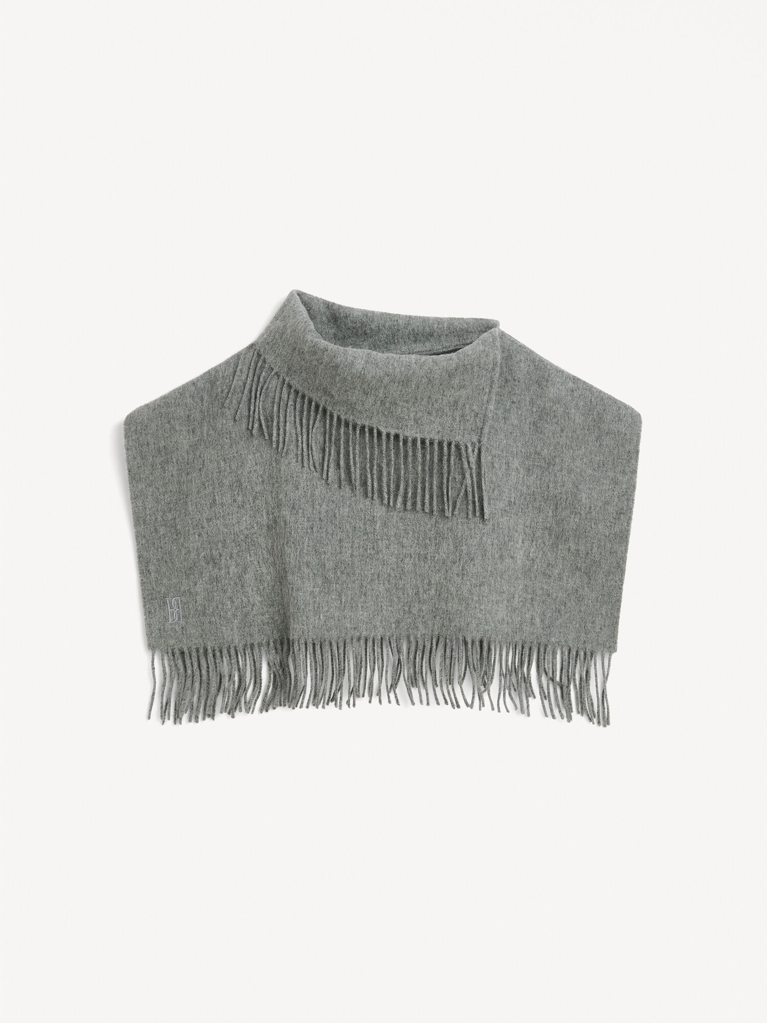 Turtla wool fringe bib