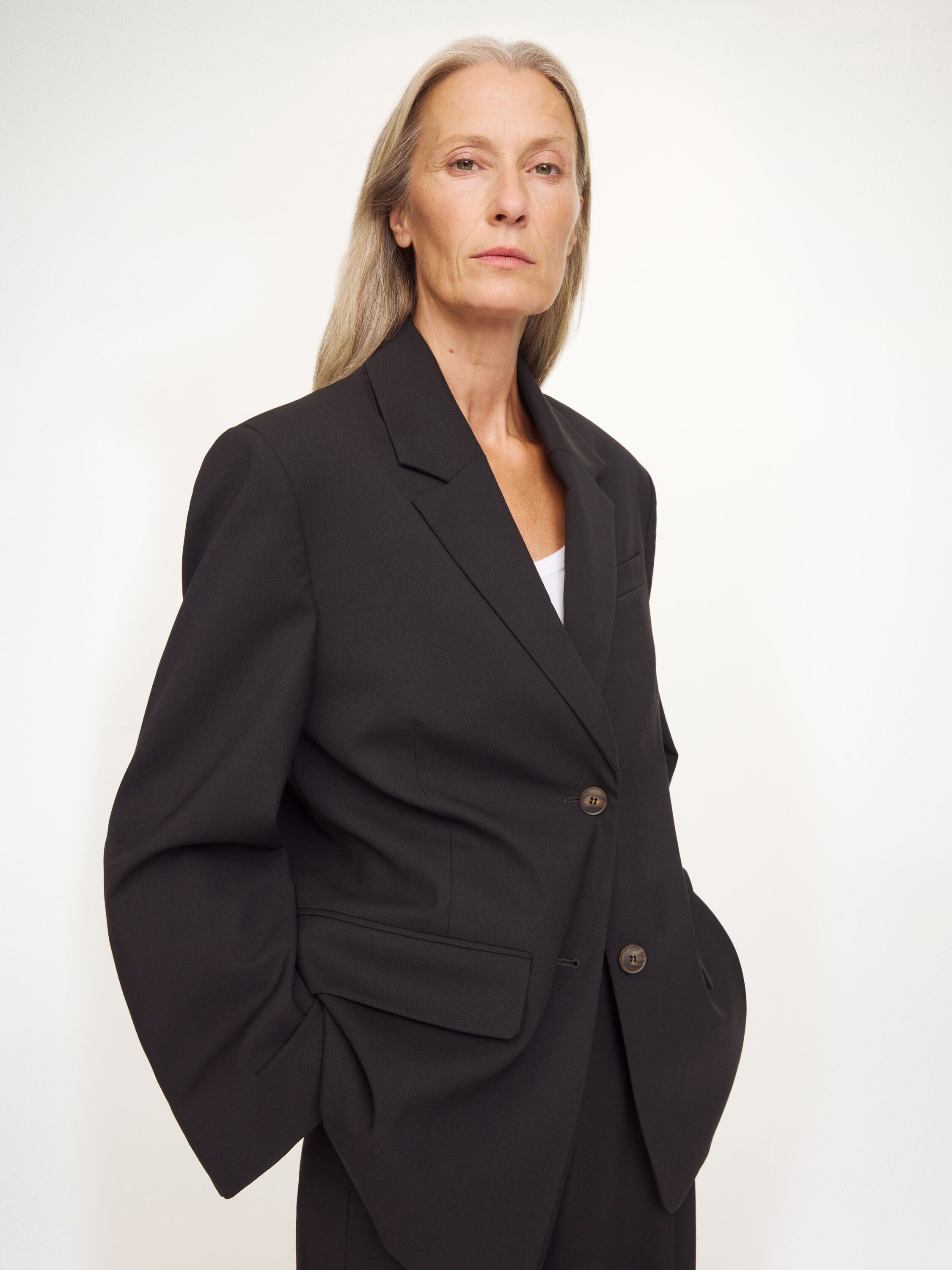 Liva single-breasted blazer