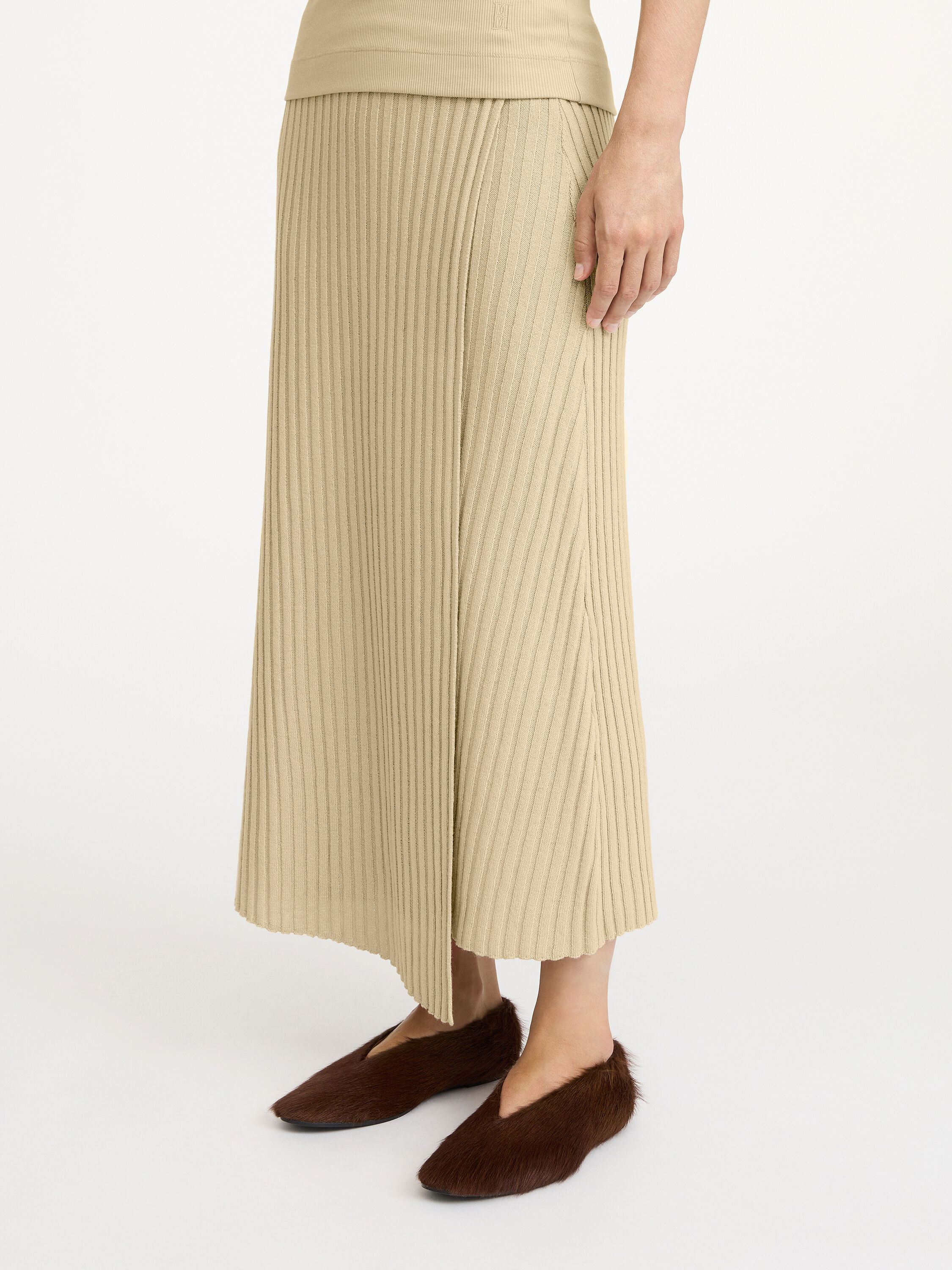 Wool midi skirt