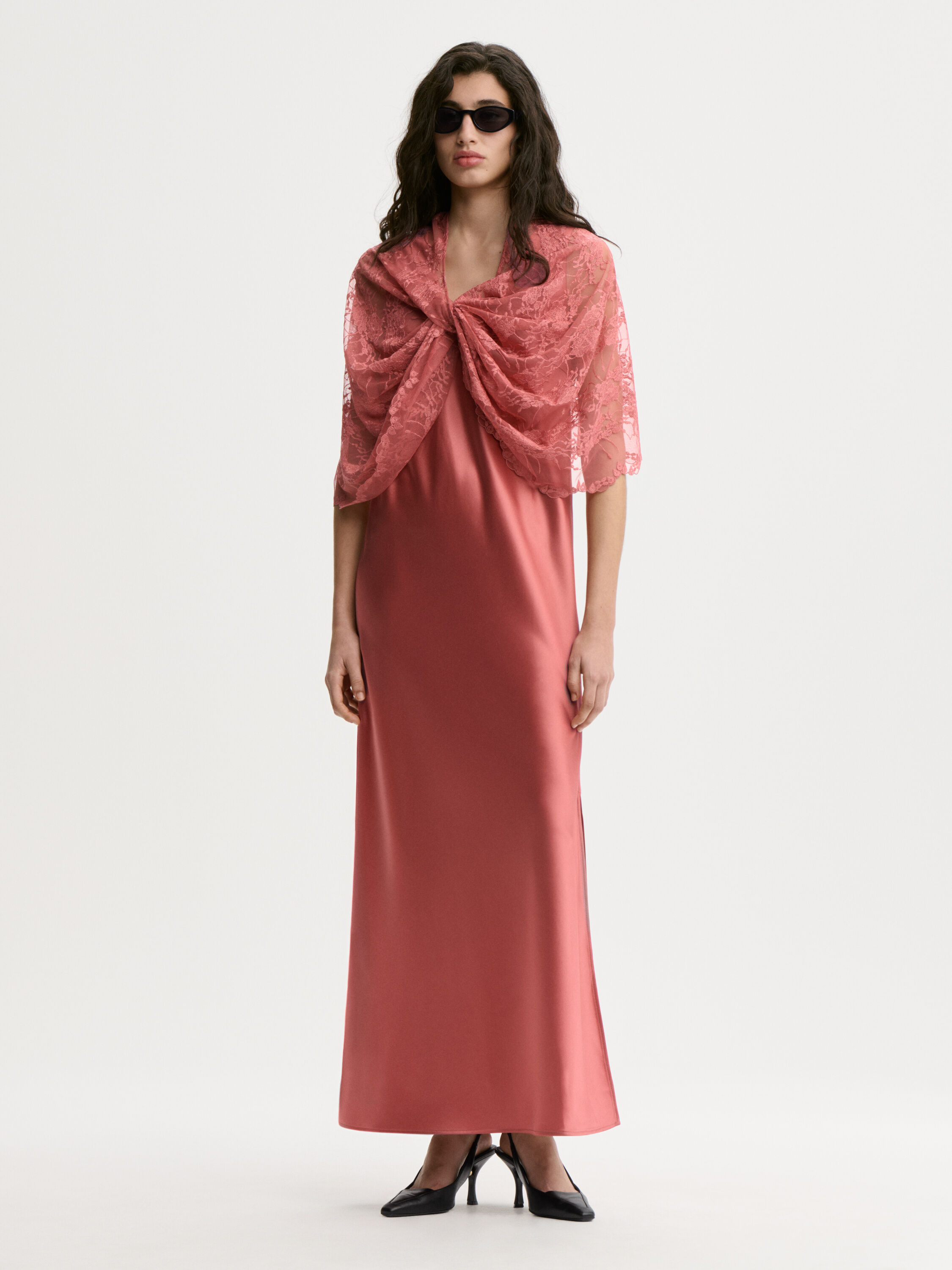 EXCLUSIVE: Pinlos Lace cape