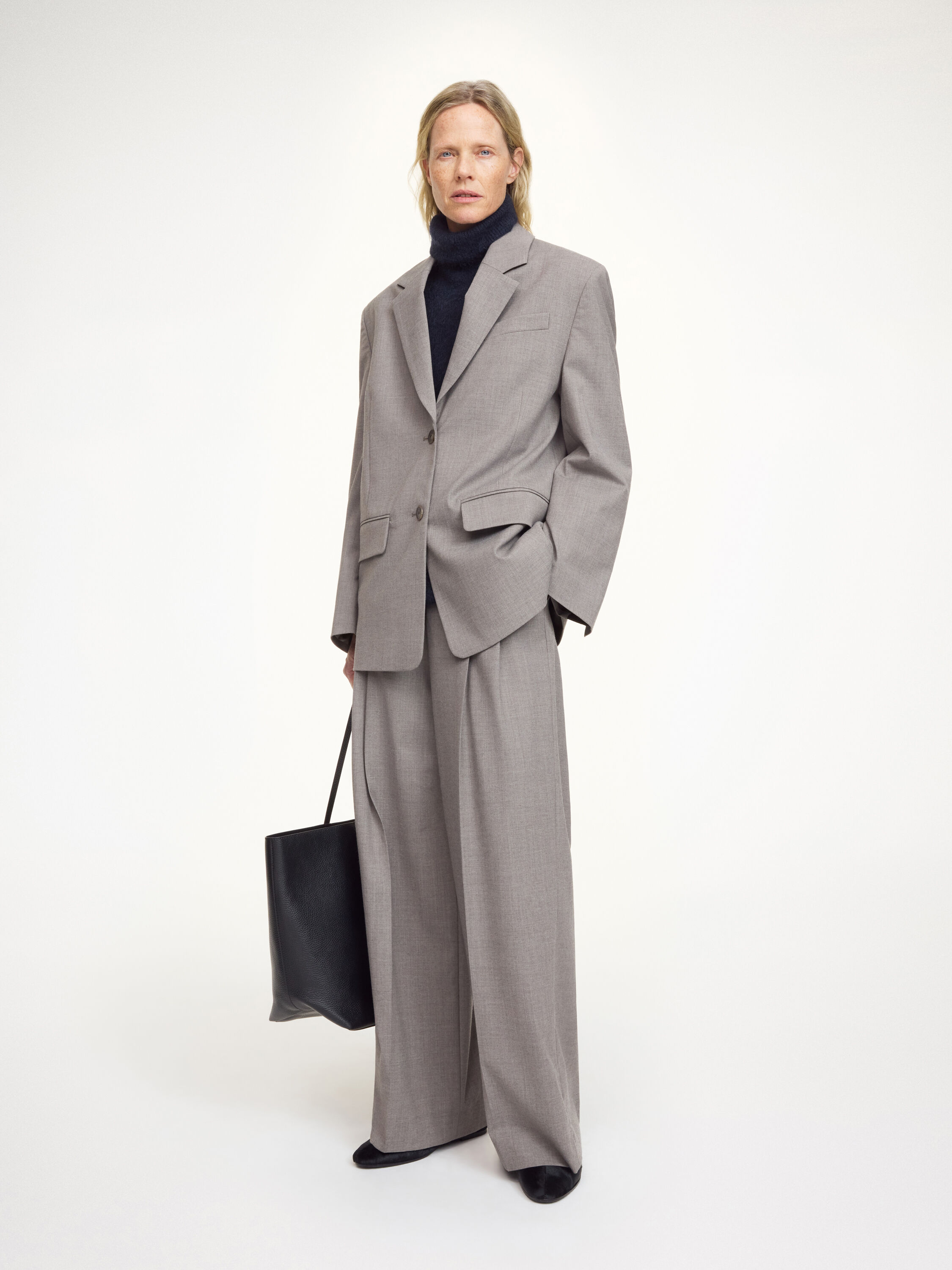 Liva single-breasted blazer