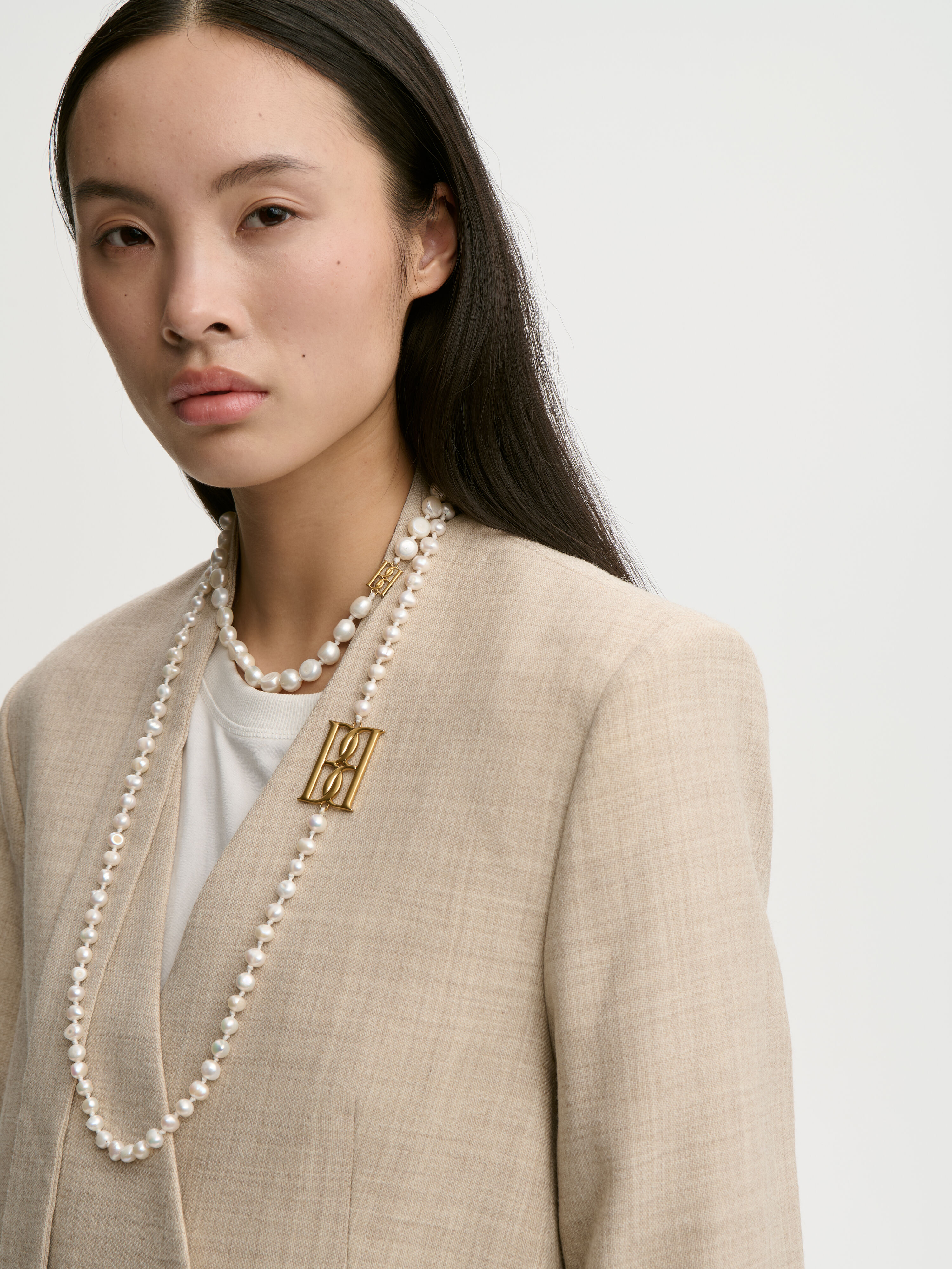 Chakallo monogram necklace