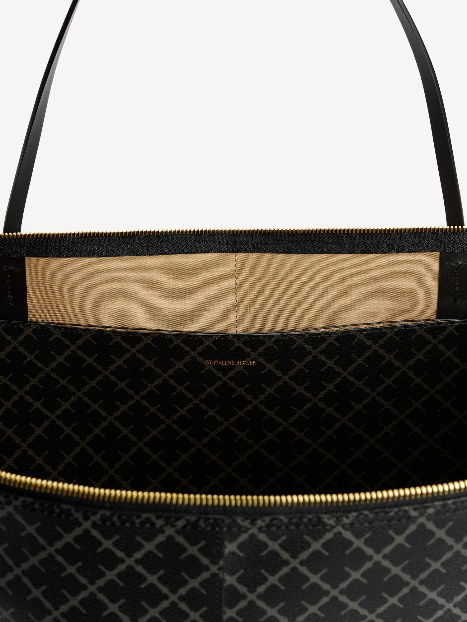 Leesa tote bag