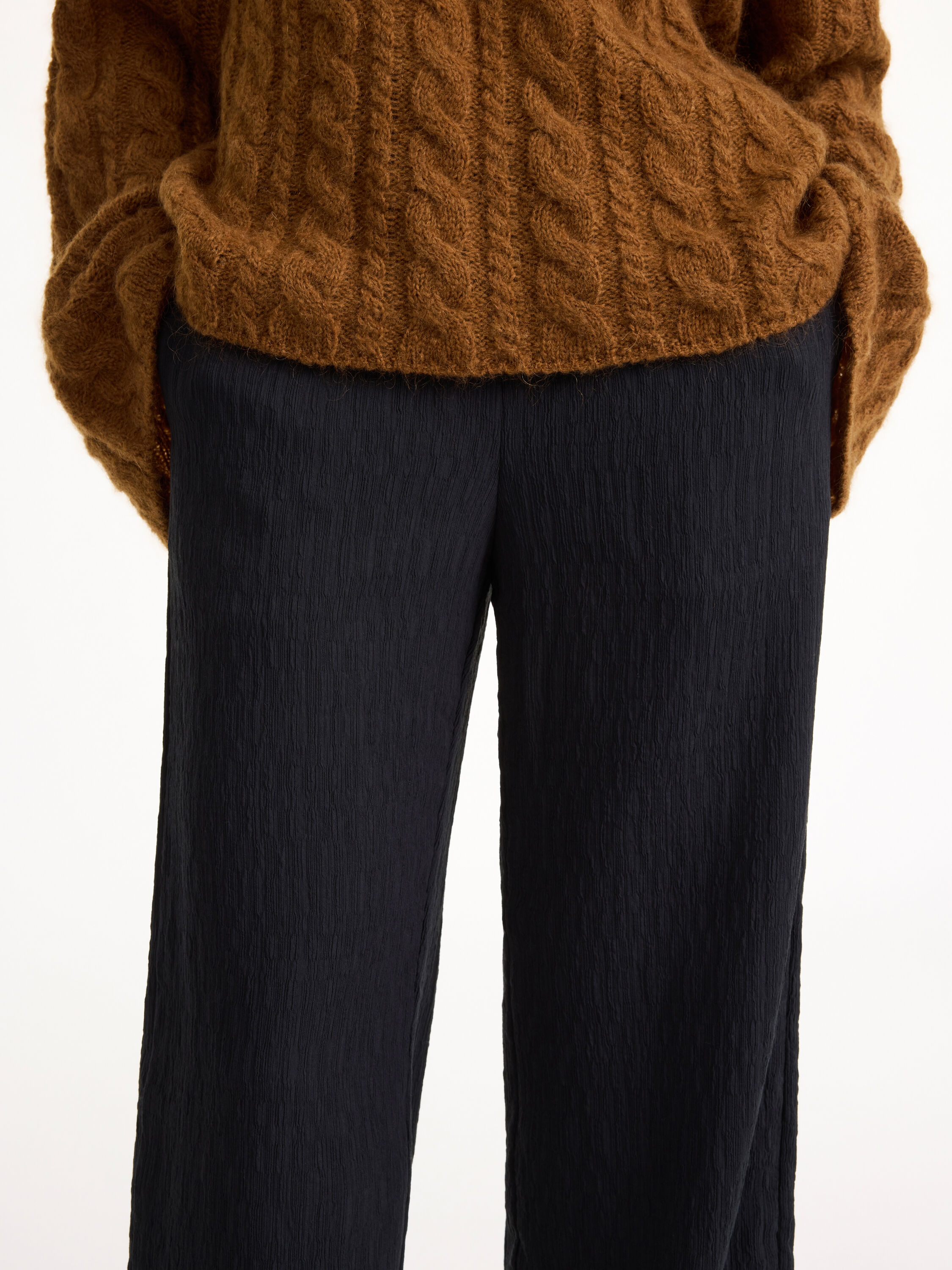 Darja wide-leg trousers