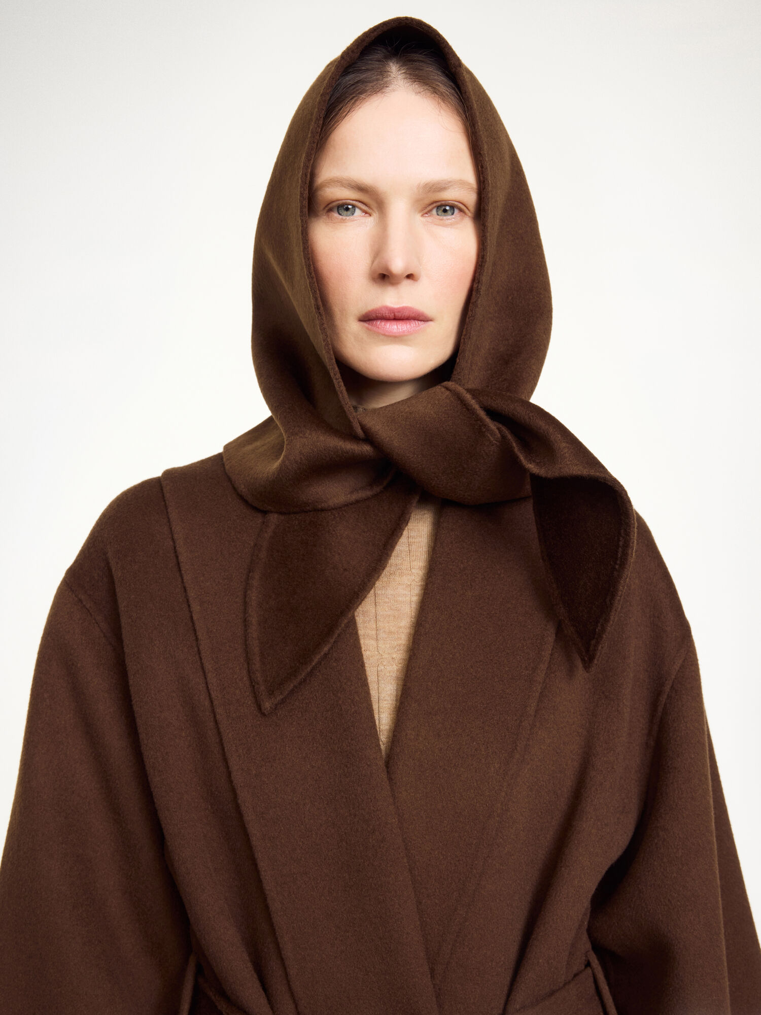 Tianne wool hood