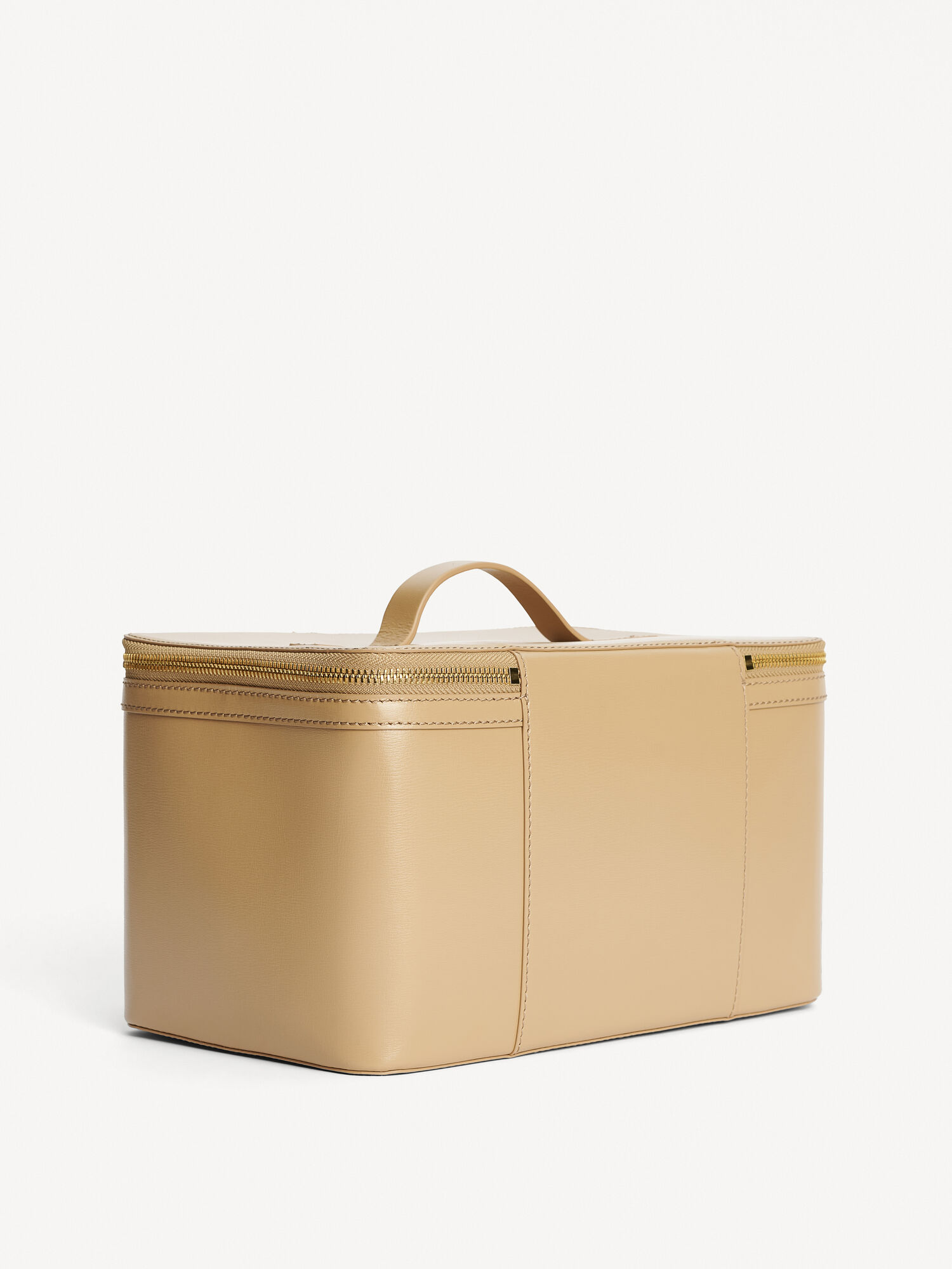 Aya Beauty cosmetics case