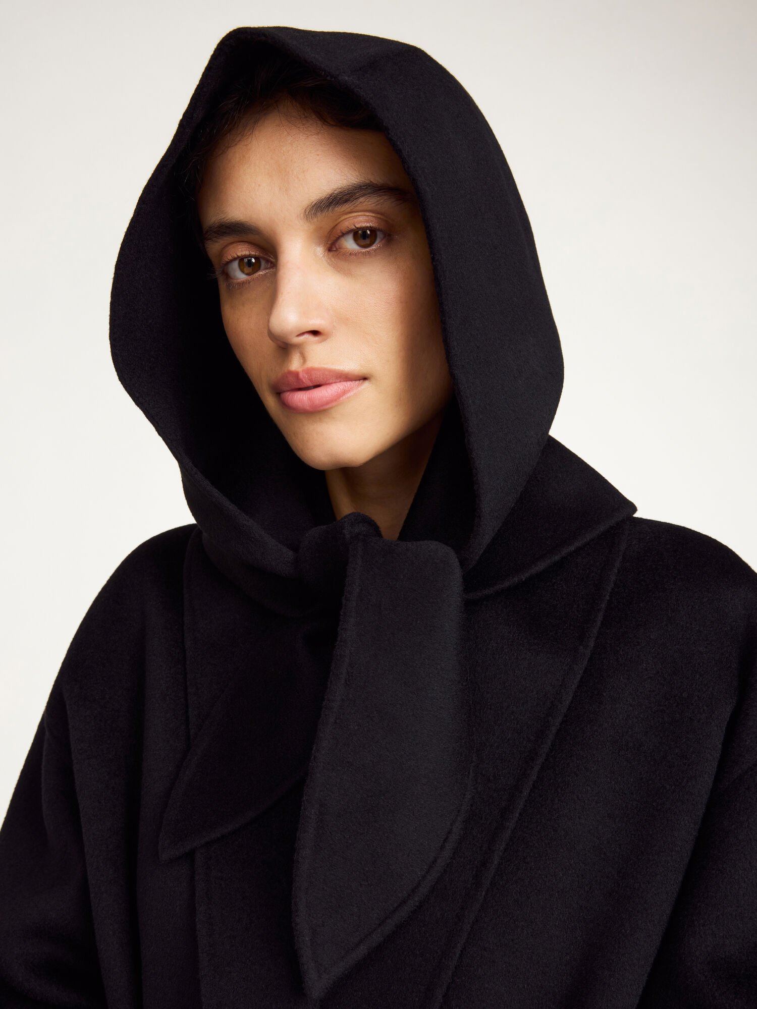 Tianne wool hood